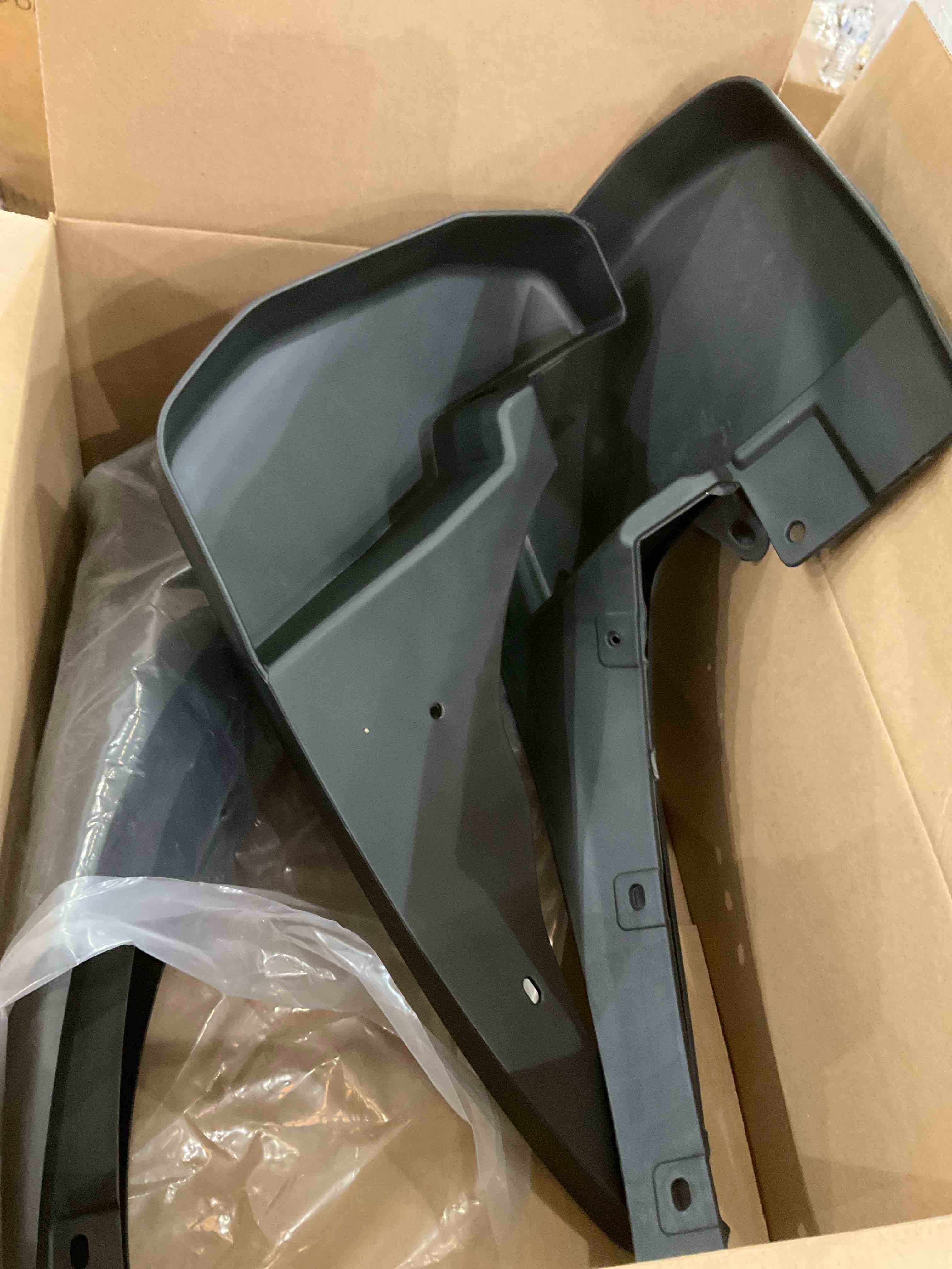 Mud Flaps Mudguards with Hardware Kits Front and Rear Tire Splash Guard for Nissan Frontier 