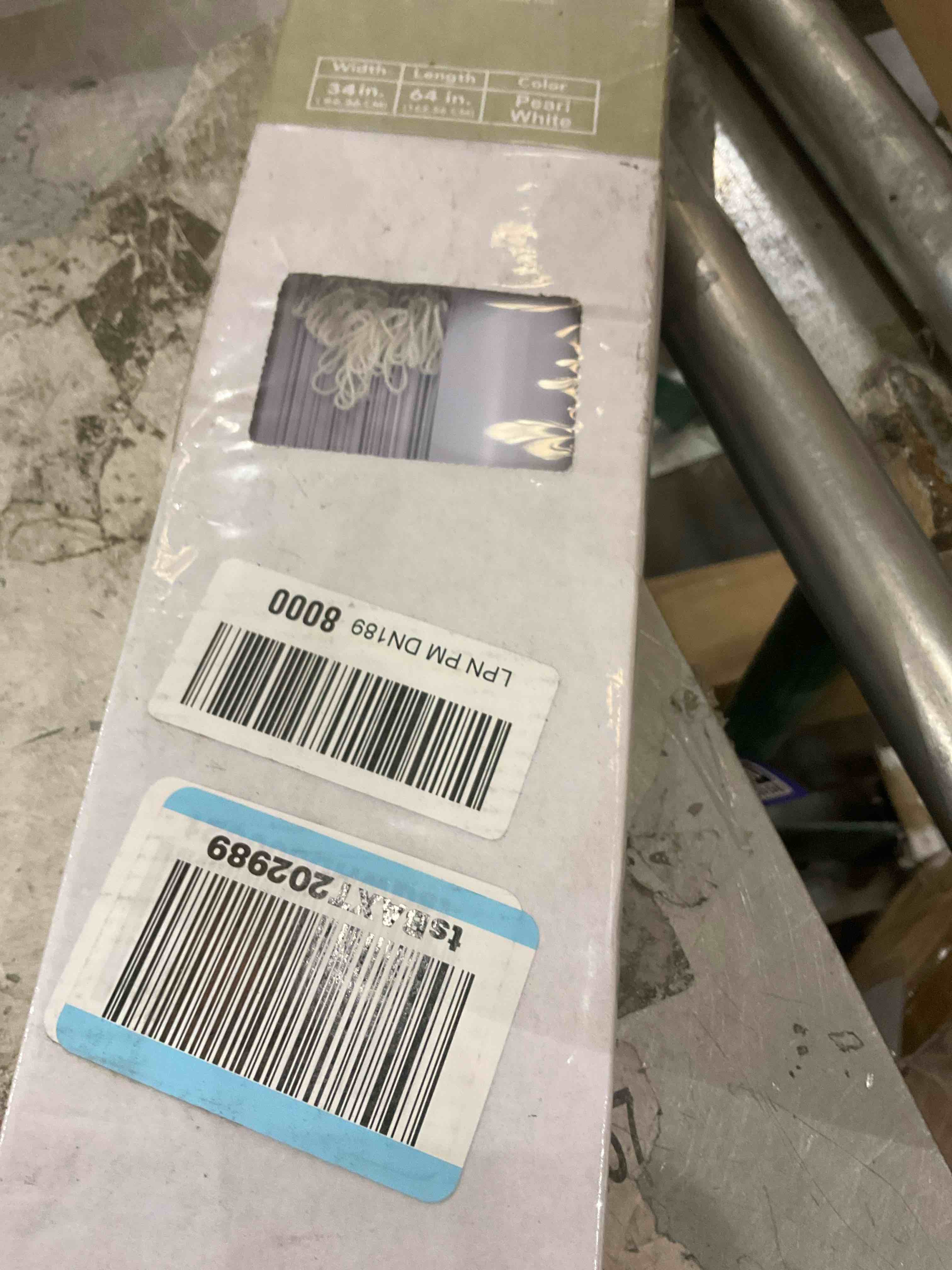 https://s3.amazonaws.com/lotting-images-prod/bidfta/PPE1980065_1741961663336.jpeg