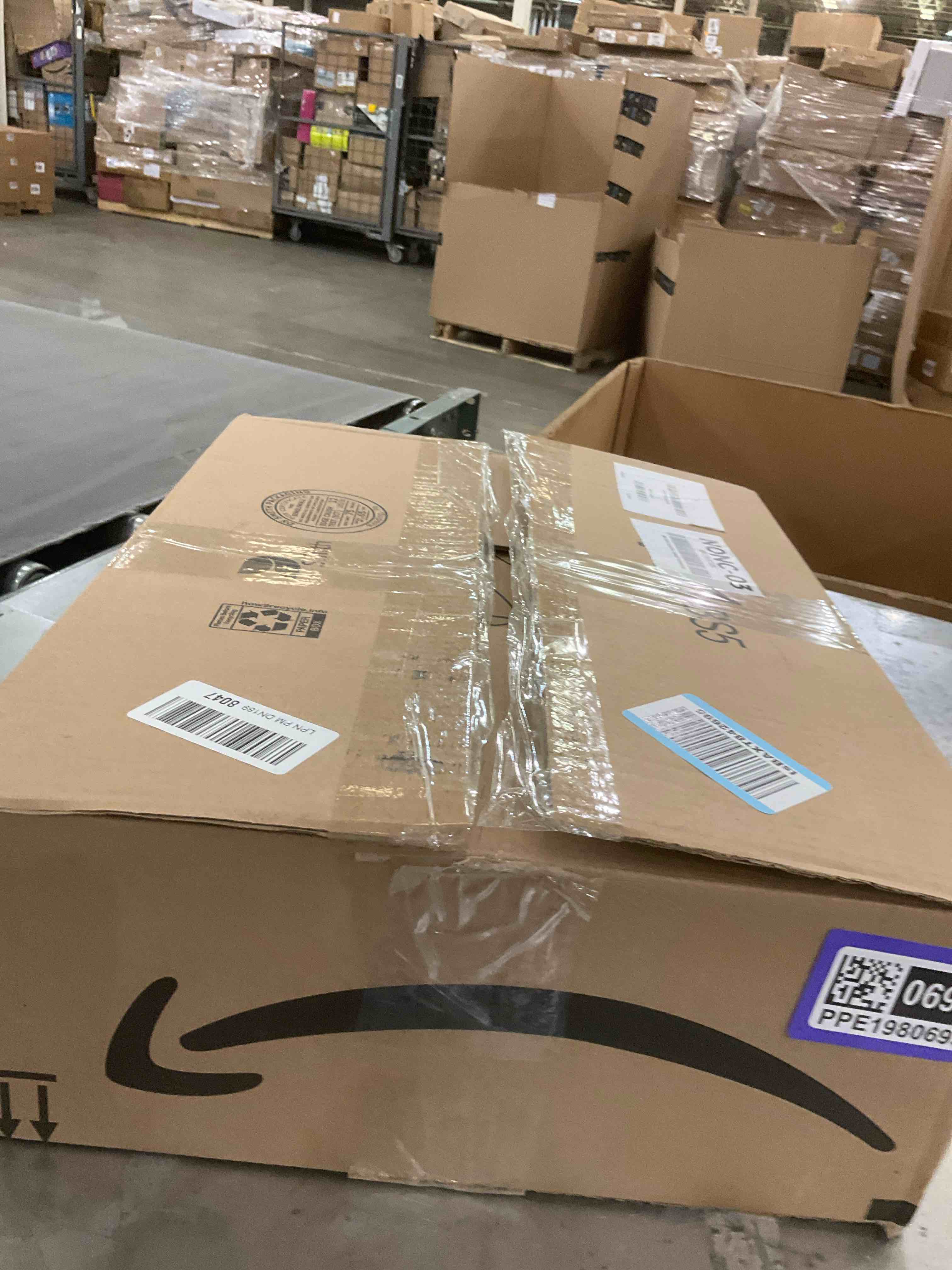 https://s3.amazonaws.com/lotting-images-prod/bidfta/PPE1980693_1742225613182.jpeg