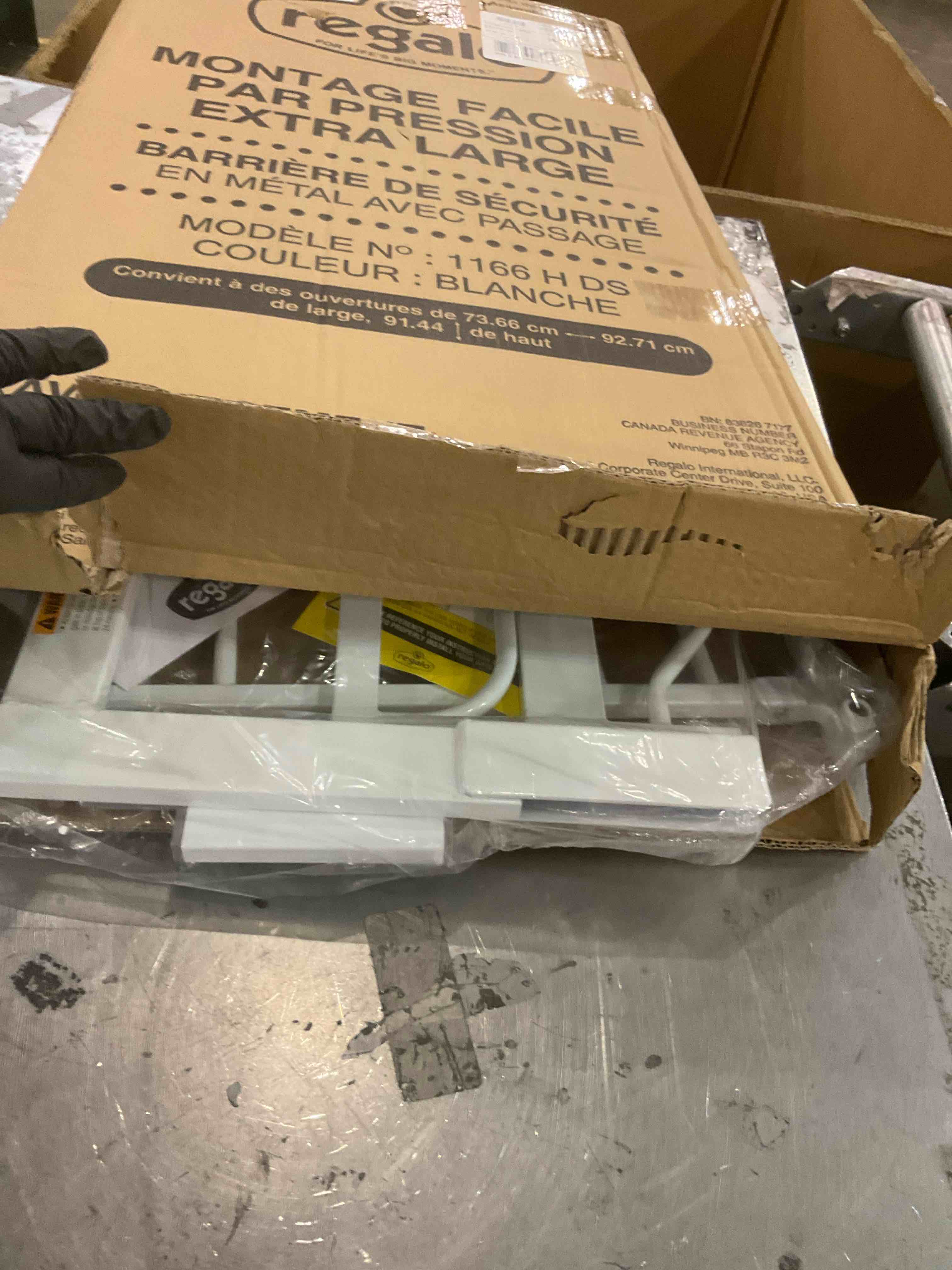 https://s3.amazonaws.com/lotting-images-prod/bidfta/PPE1980925_1742300627223.jpeg