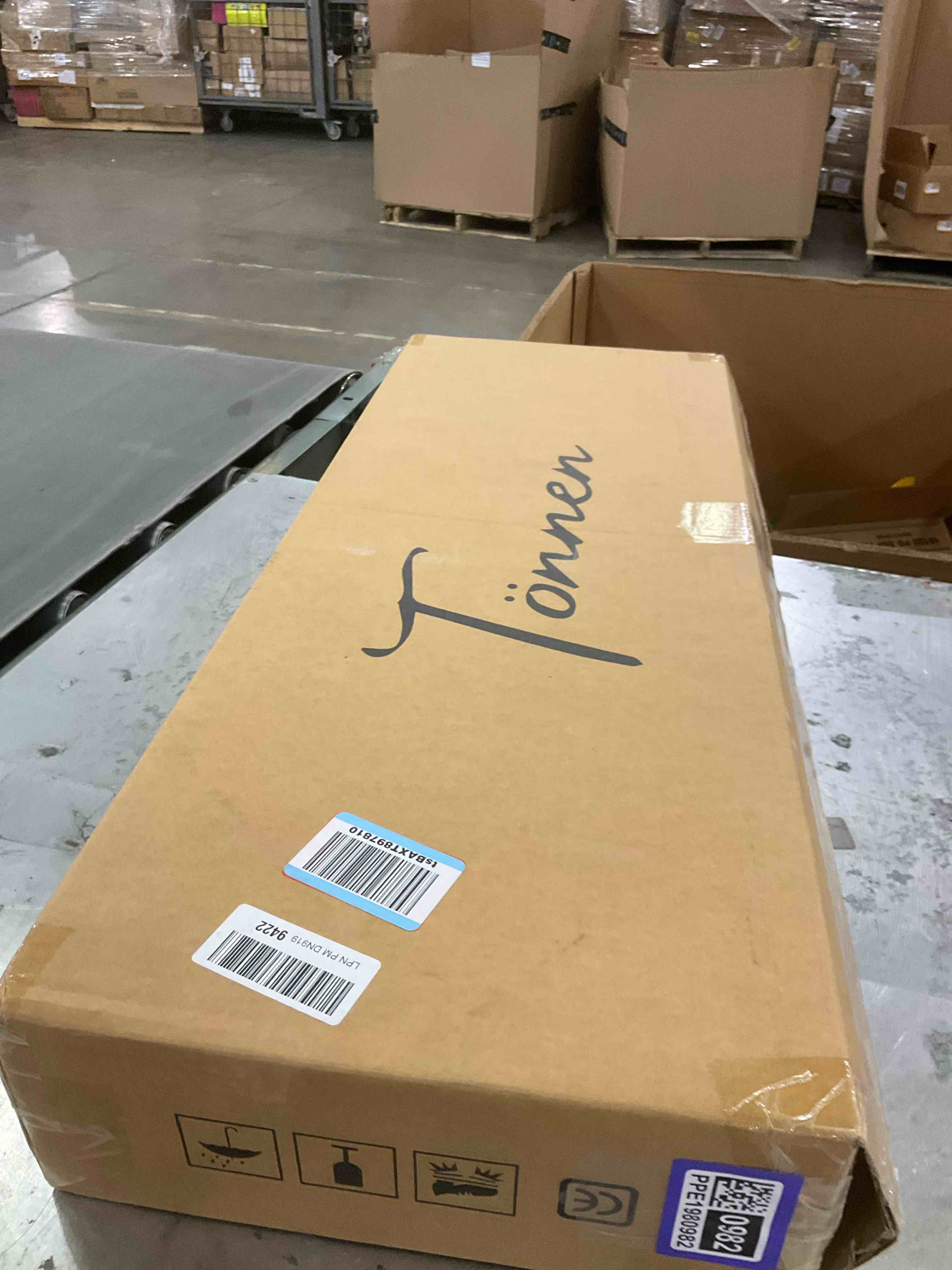 https://s3.amazonaws.com/lotting-images-prod/bidfta/PPE1980983_1742308980703.jpeg