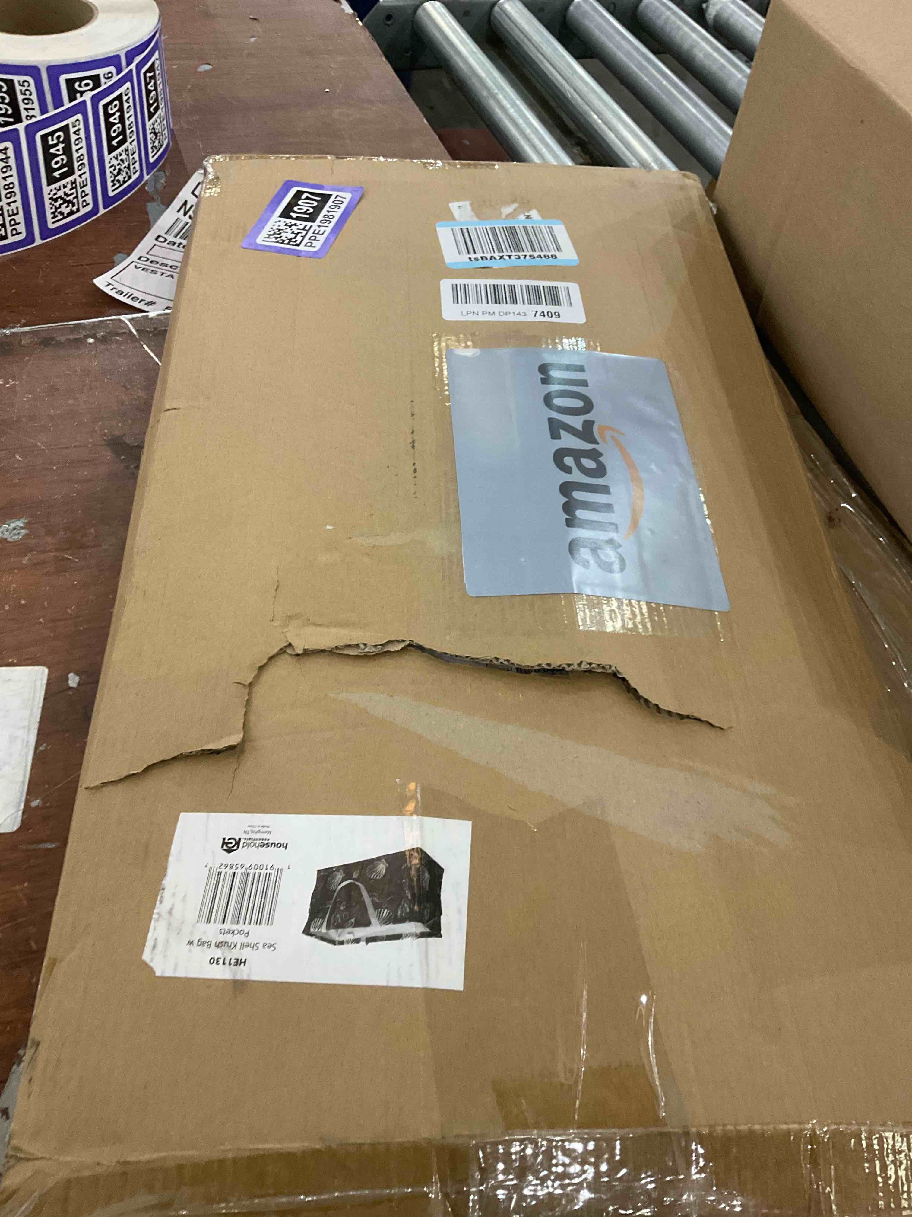 https://s3.amazonaws.com/lotting-images-prod/bidfta/PPE1981907_1741621015295.jpeg