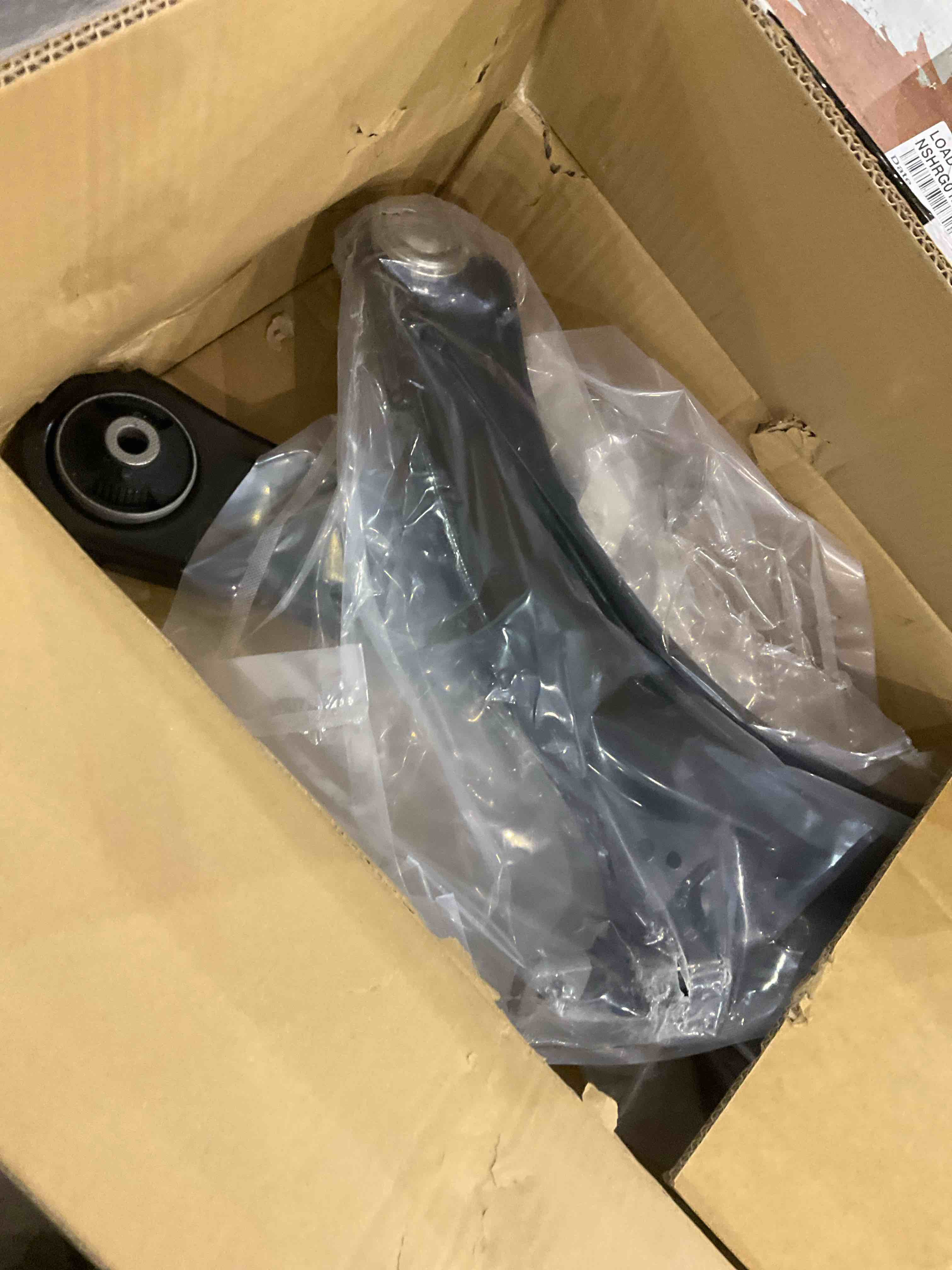 https://s3.amazonaws.com/lotting-images-prod/bidfta/PPE1983027_1741867759850.jpeg