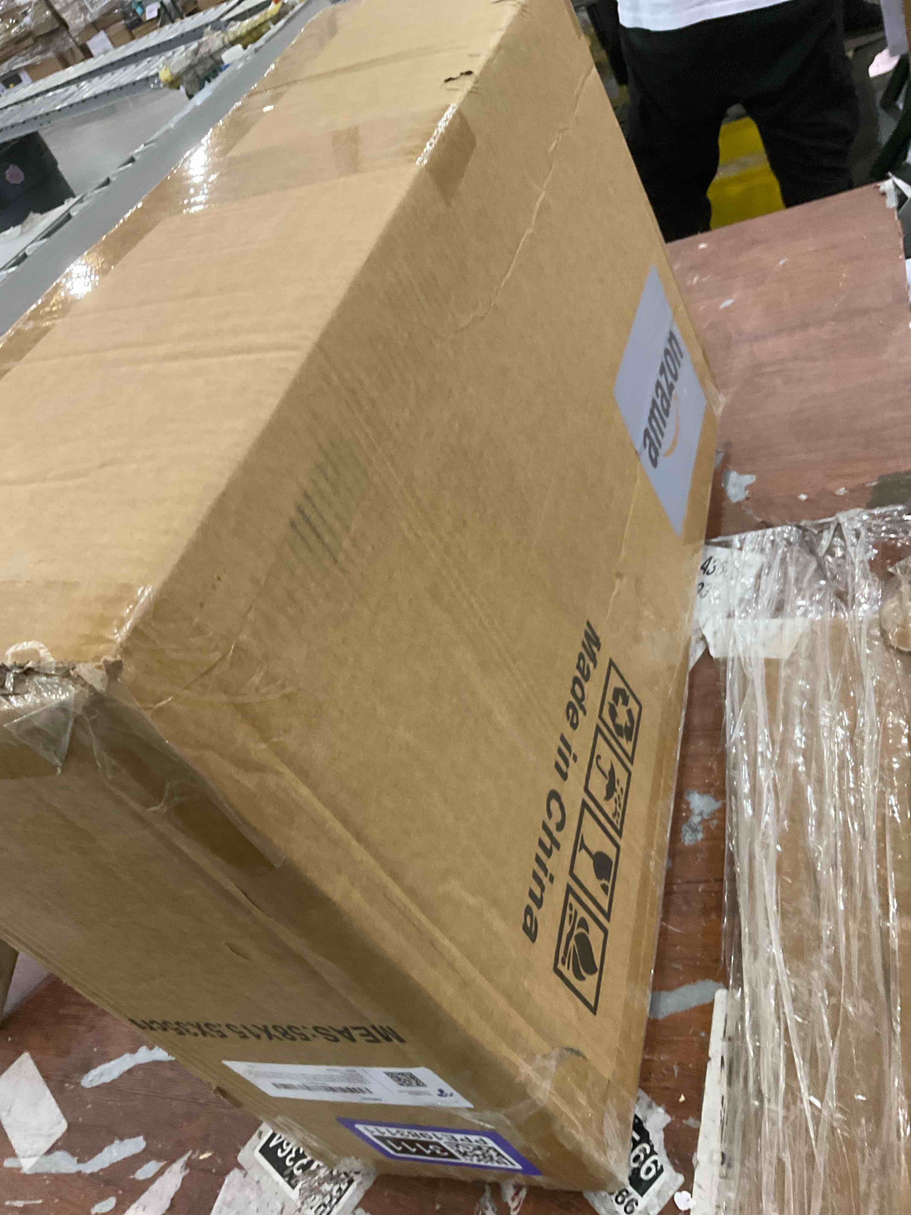 https://s3.amazonaws.com/lotting-images-prod/bidfta/PPE1983111_1741877205835.jpeg