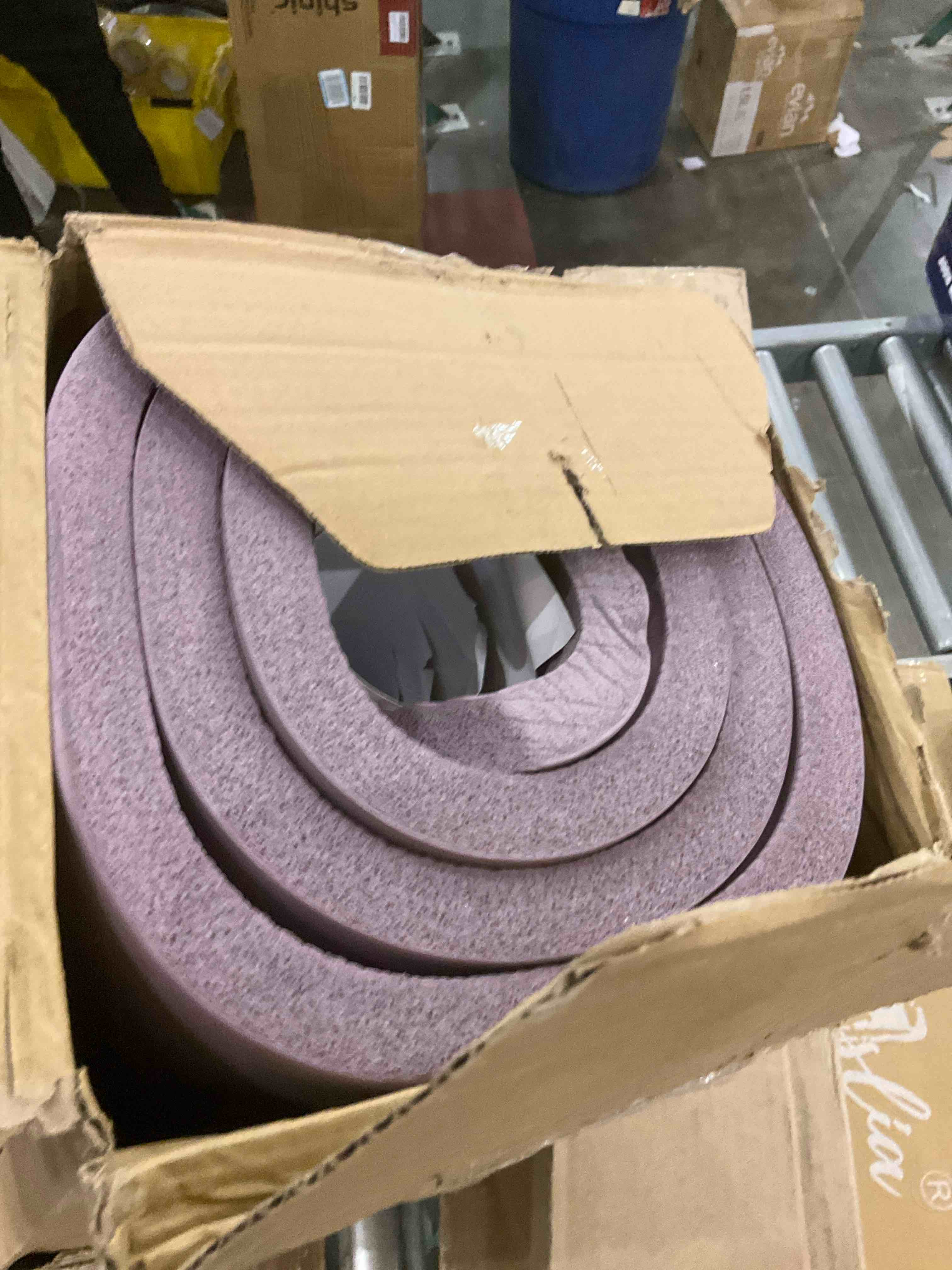 https://s3.amazonaws.com/lotting-images-prod/bidfta/PPE1983215_1741887730457.jpeg