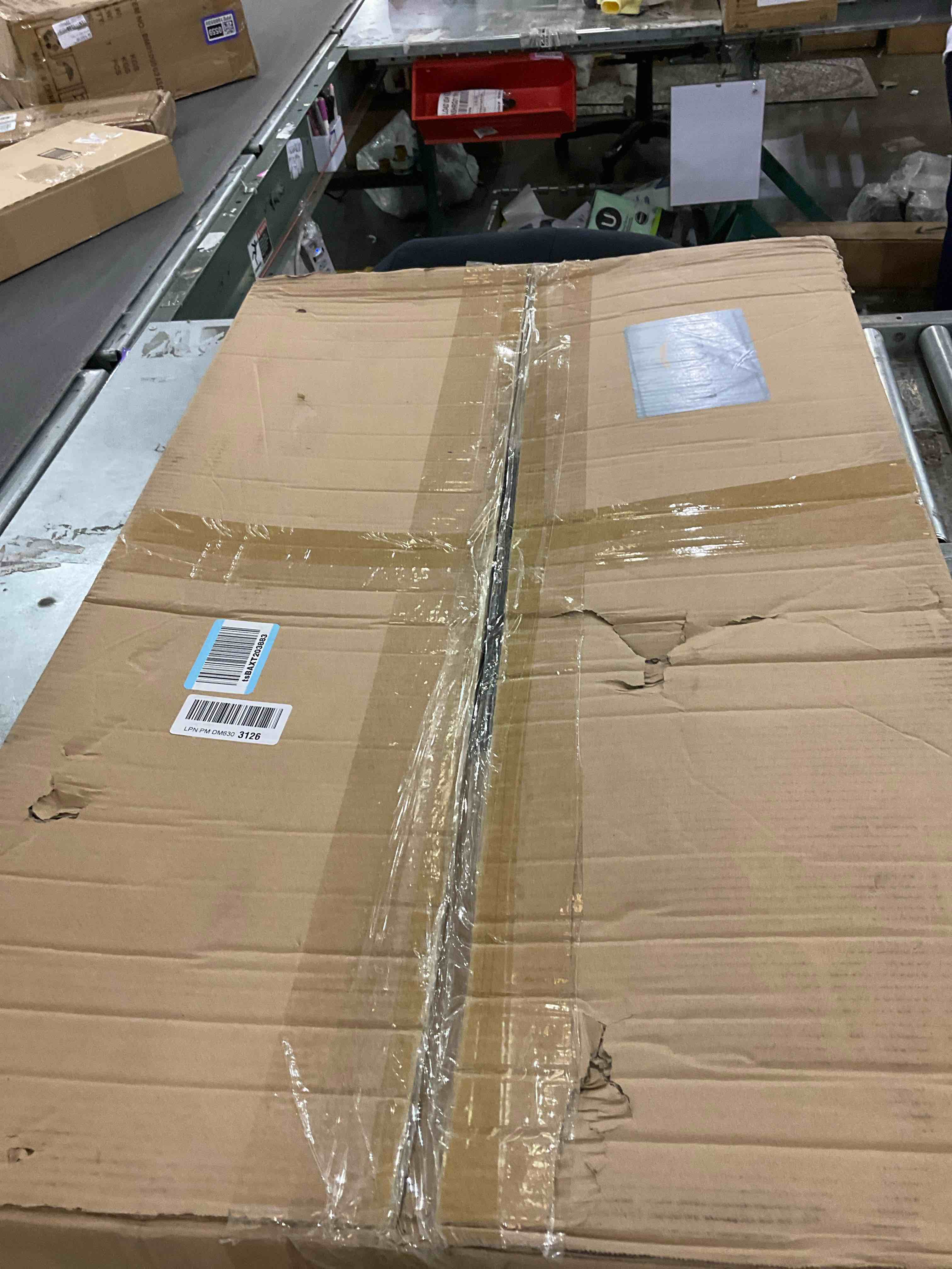 https://s3.amazonaws.com/lotting-images-prod/bidfta/PPE1983935_1742220705464.jpeg