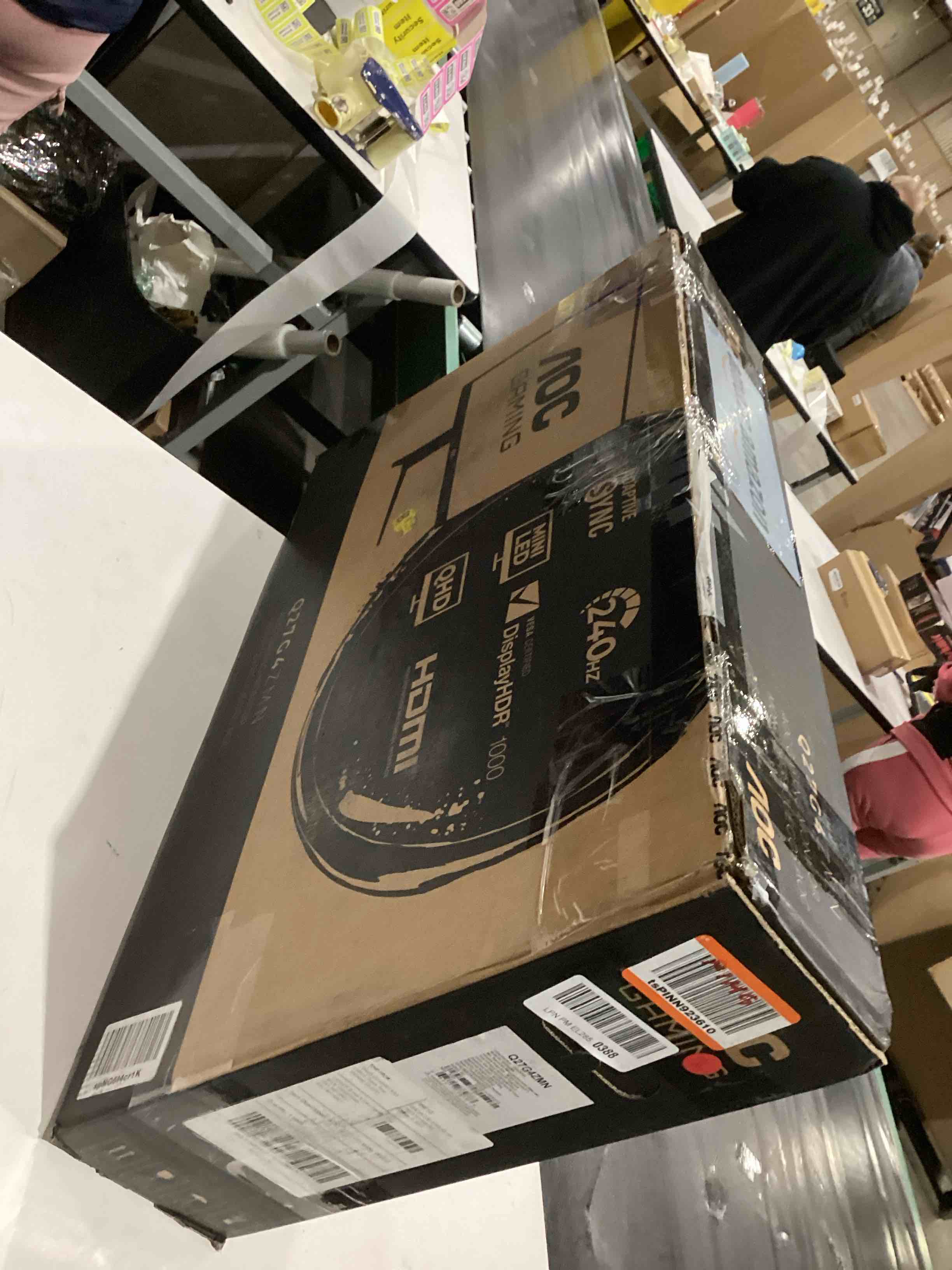 AOC Gaming Q27G4ZMN 27" Mini-LED Gaming Monitor, QHD Ultra Wide 1440p, 240Hz, 1ms, DisplayHDR 1000,