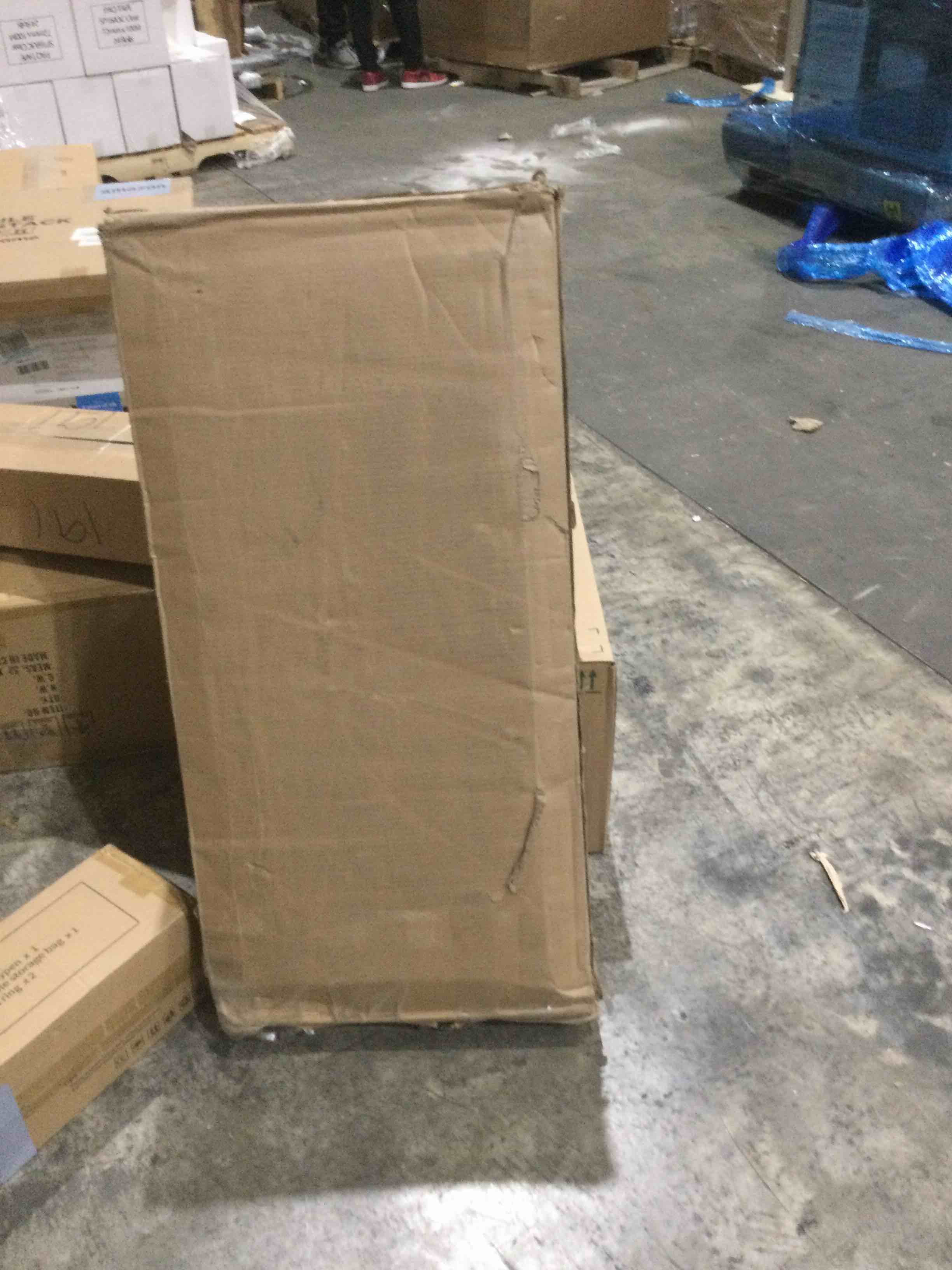 https://s3.amazonaws.com/lotting-images-prod/bidfta/PPE2026741_1739206978708.jpeg