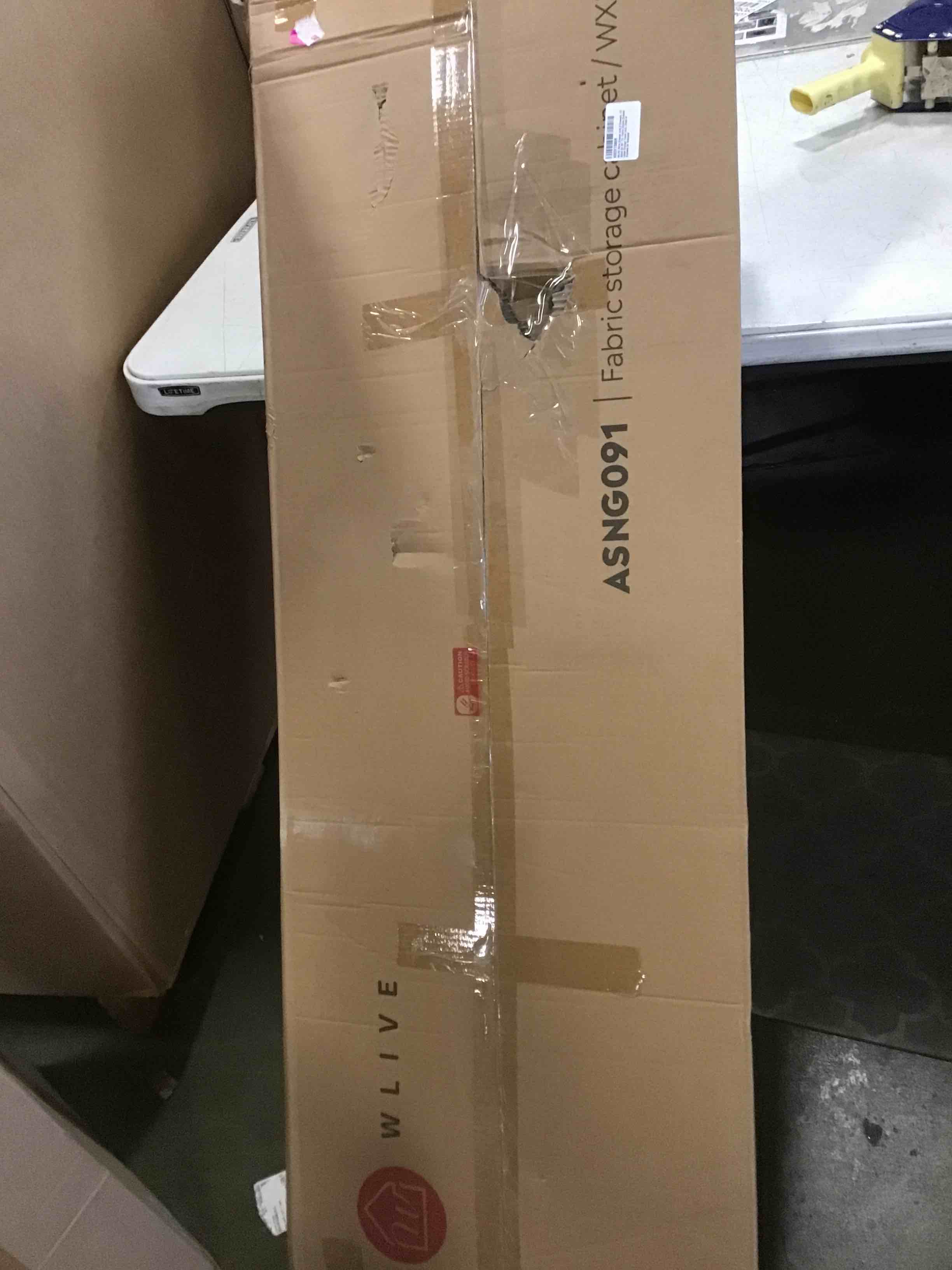 https://s3.amazonaws.com/lotting-images-prod/bidfta/PPE2032251_1743609409834.jpeg