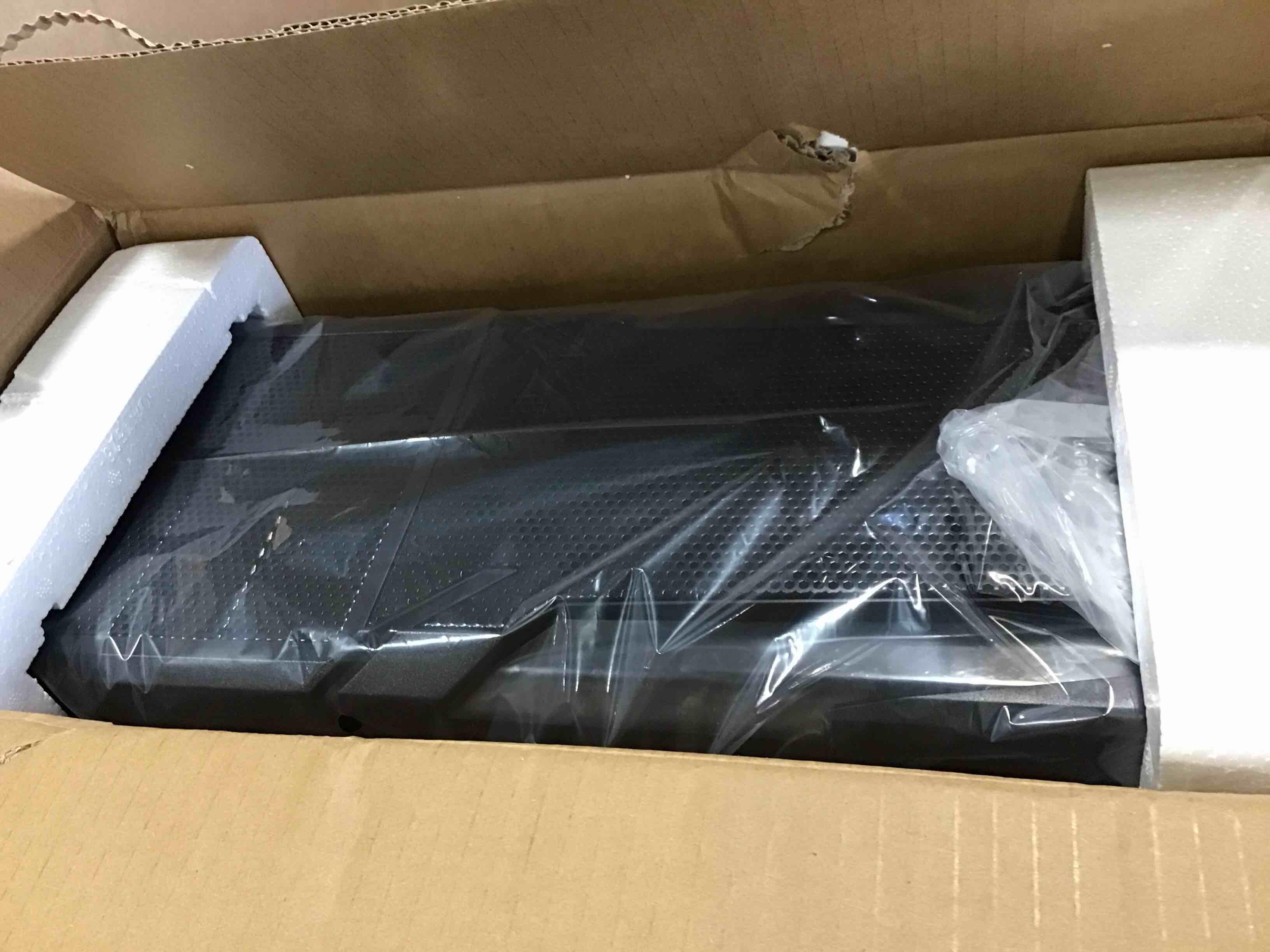 https://s3.amazonaws.com/lotting-images-prod/bidfta/PPE2032954_1744224843512.jpeg