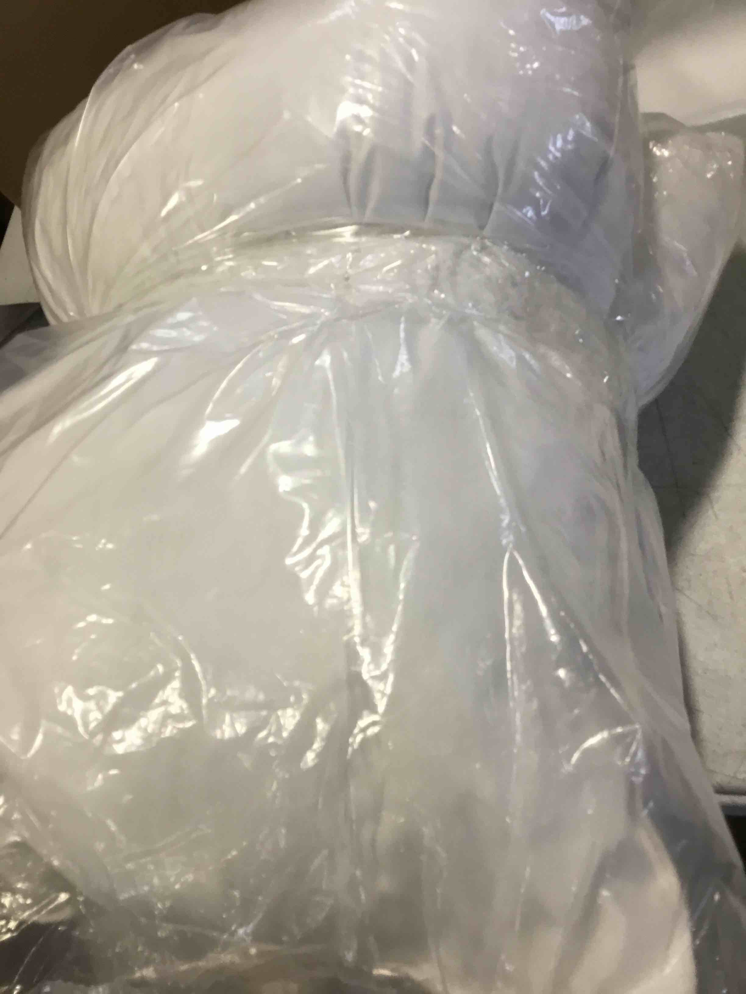 https://s3.amazonaws.com/lotting-images-prod/bidfta/PPE2033728_1744896109737.jpeg