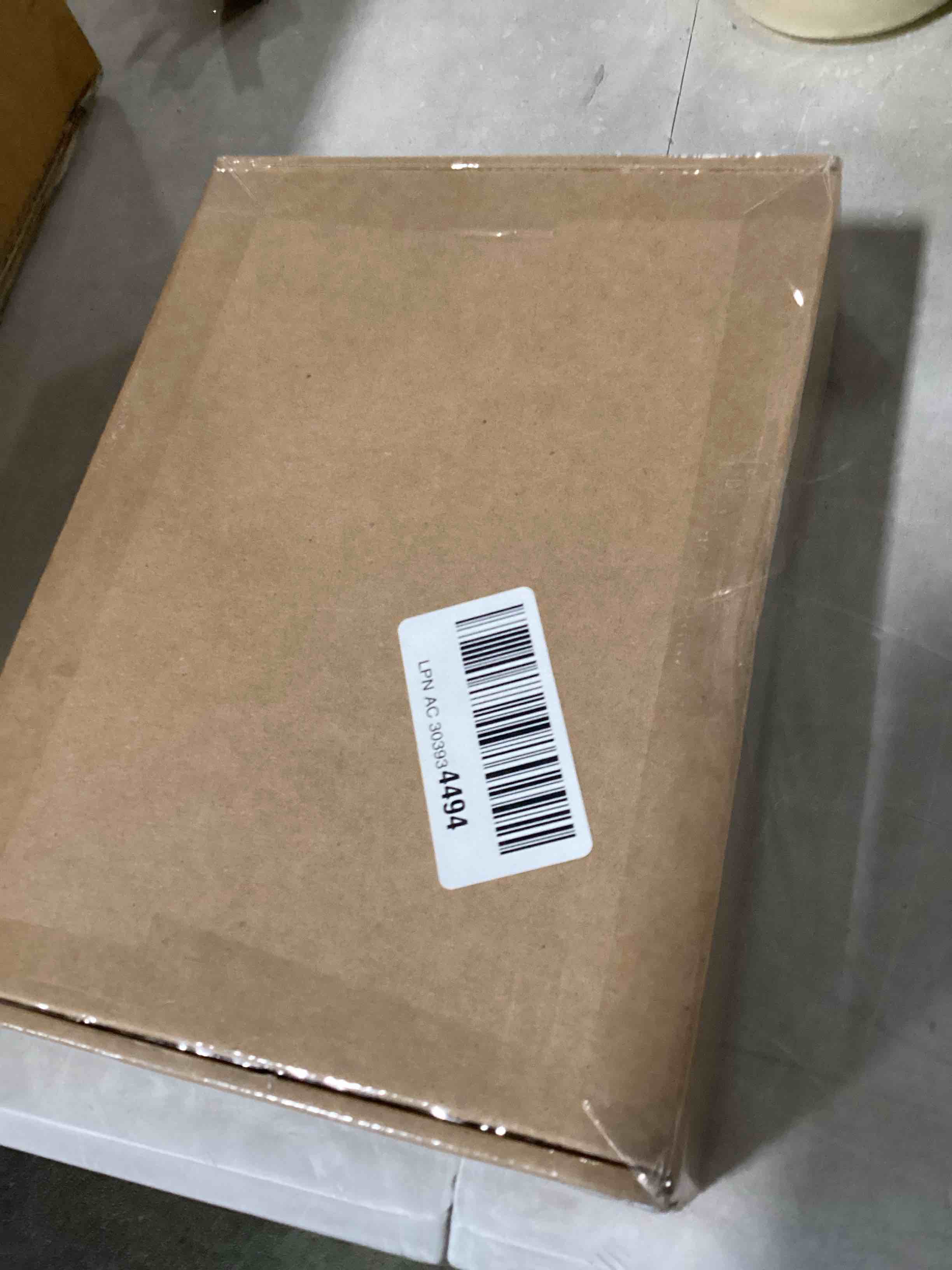 https://s3.amazonaws.com/lotting-images-prod/bidfta/PPE2034521_1745932156910.jpeg