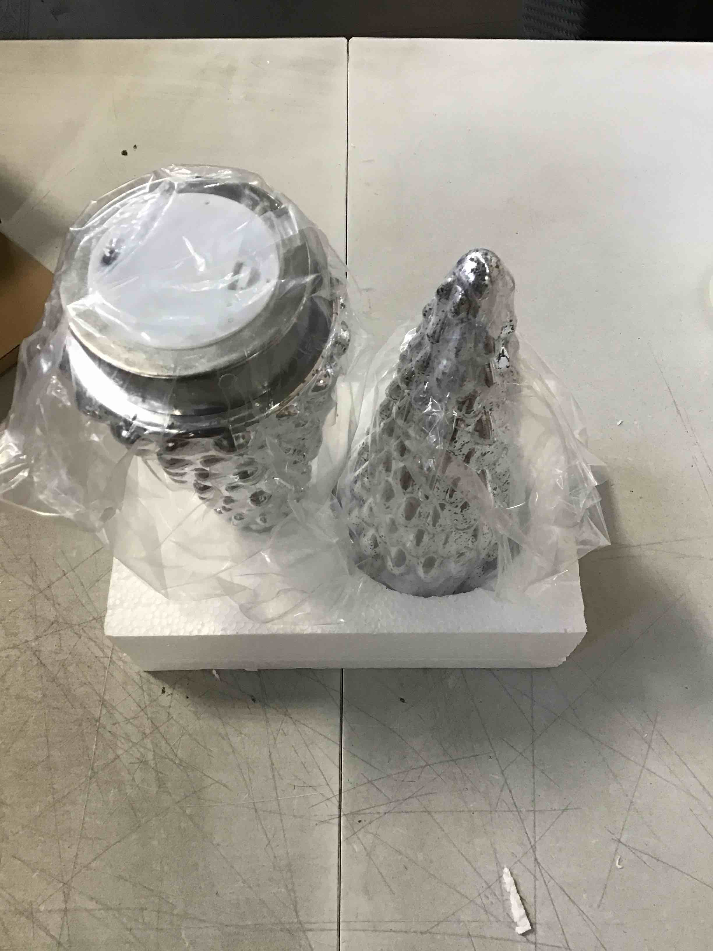 https://s3.amazonaws.com/lotting-images-prod/bidfta/PPE2036100_1743687338199.jpeg