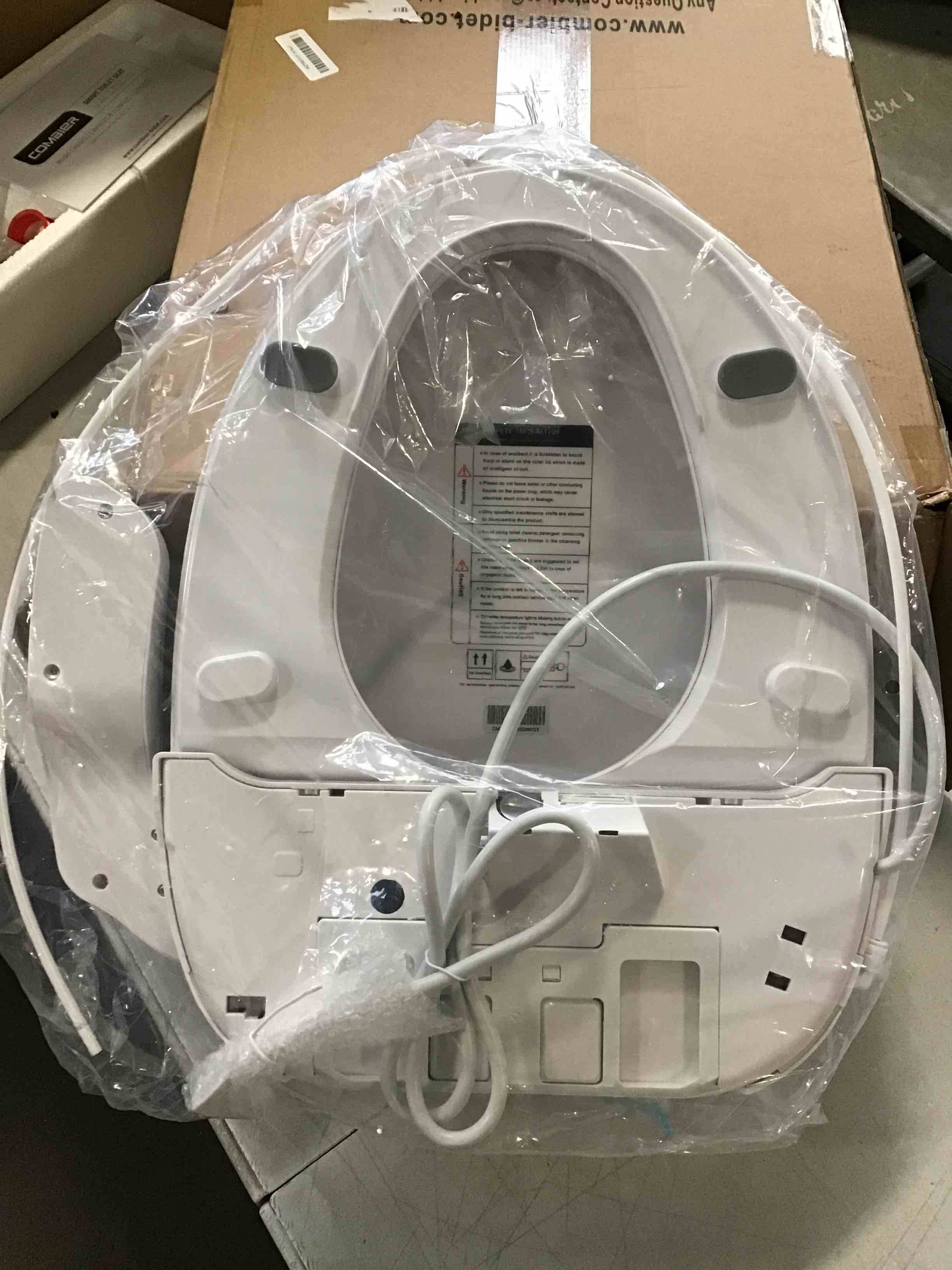 https://s3.amazonaws.com/lotting-images-prod/bidfta/PPE2036749_1744113825404.jpeg