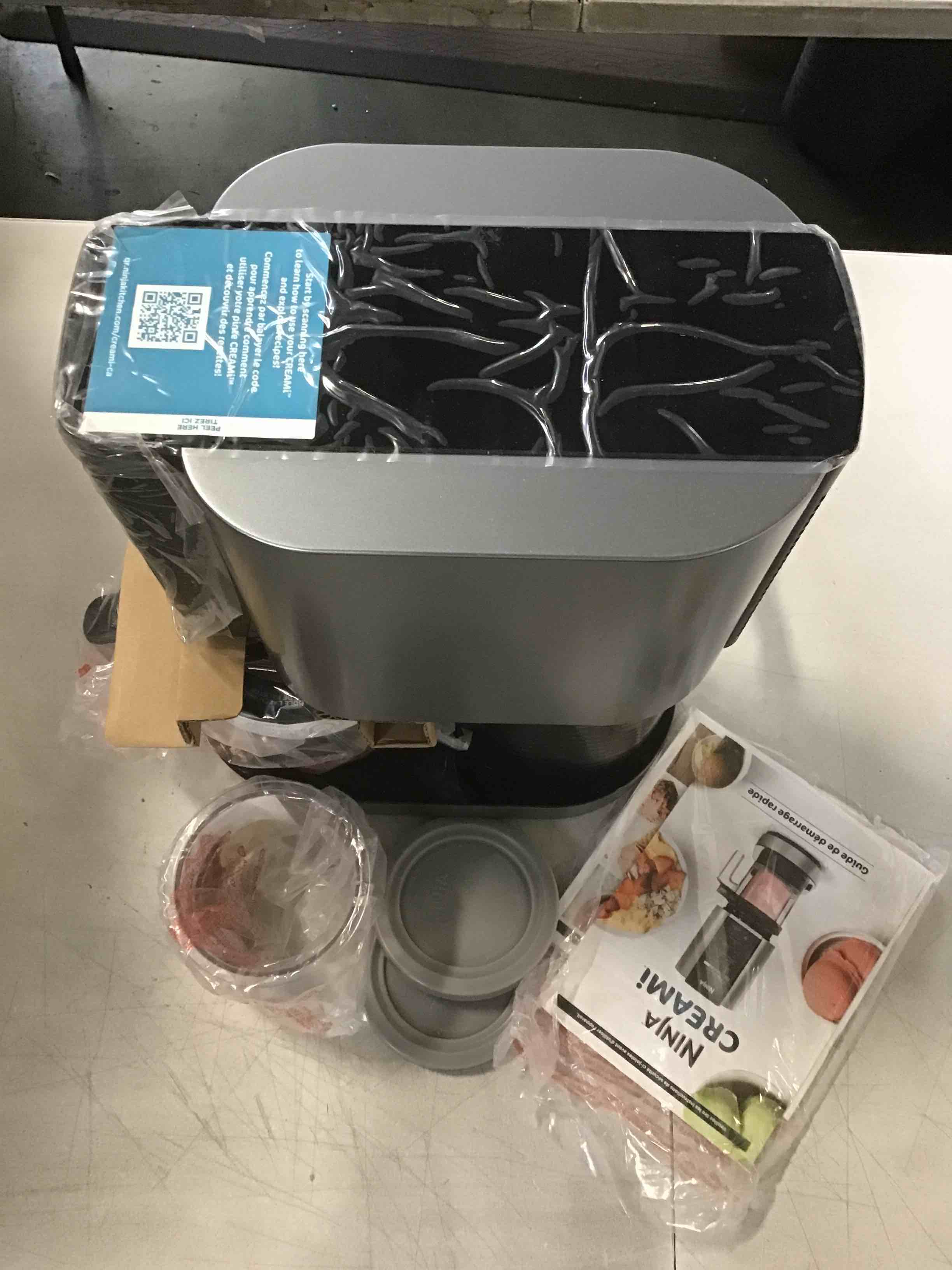 https://s3.amazonaws.com/lotting-images-prod/bidfta/PPE2037310_1744396242817.jpeg