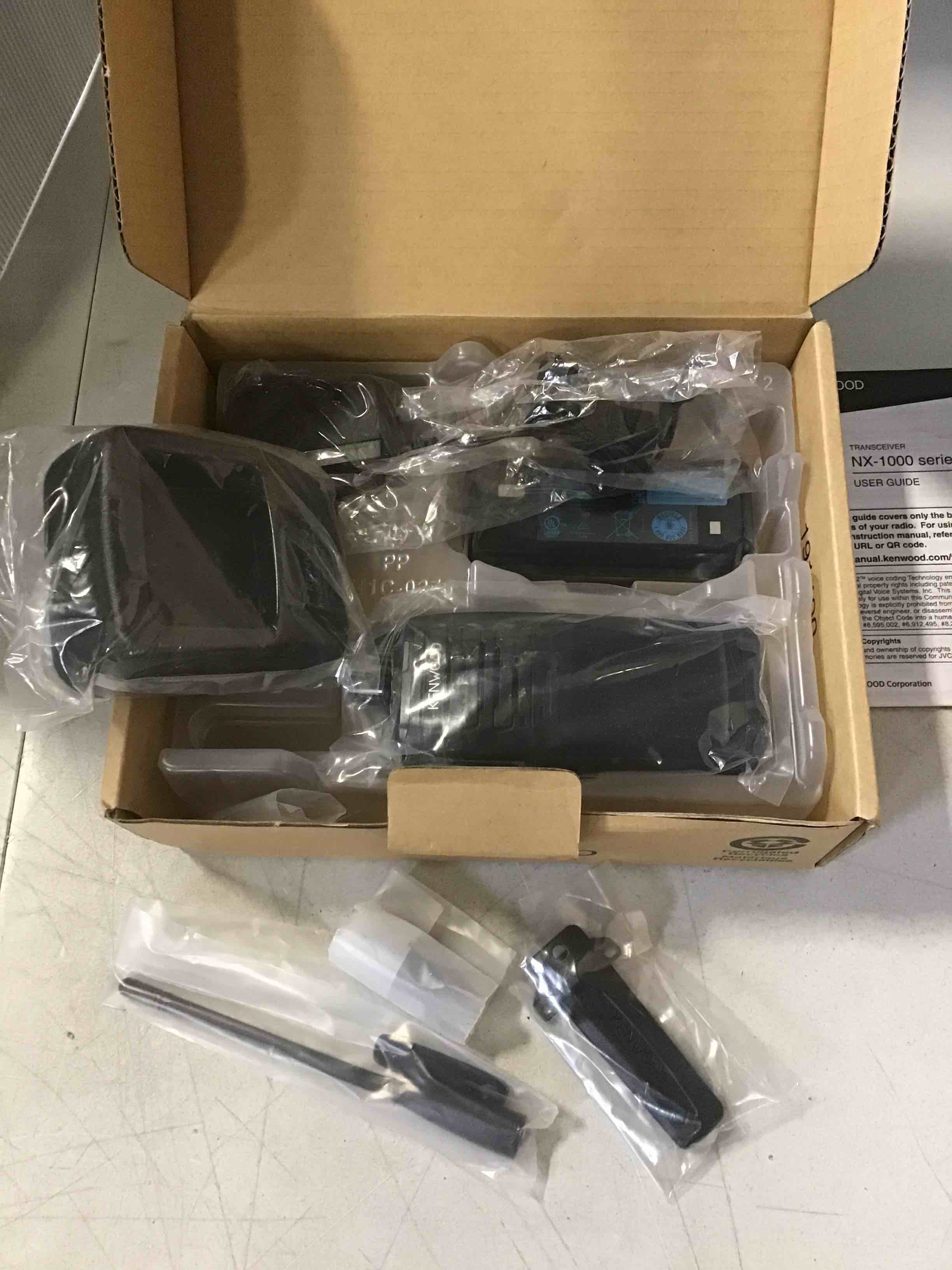 https://s3.amazonaws.com/lotting-images-prod/bidfta/PPE2037697_1744980580297.jpeg