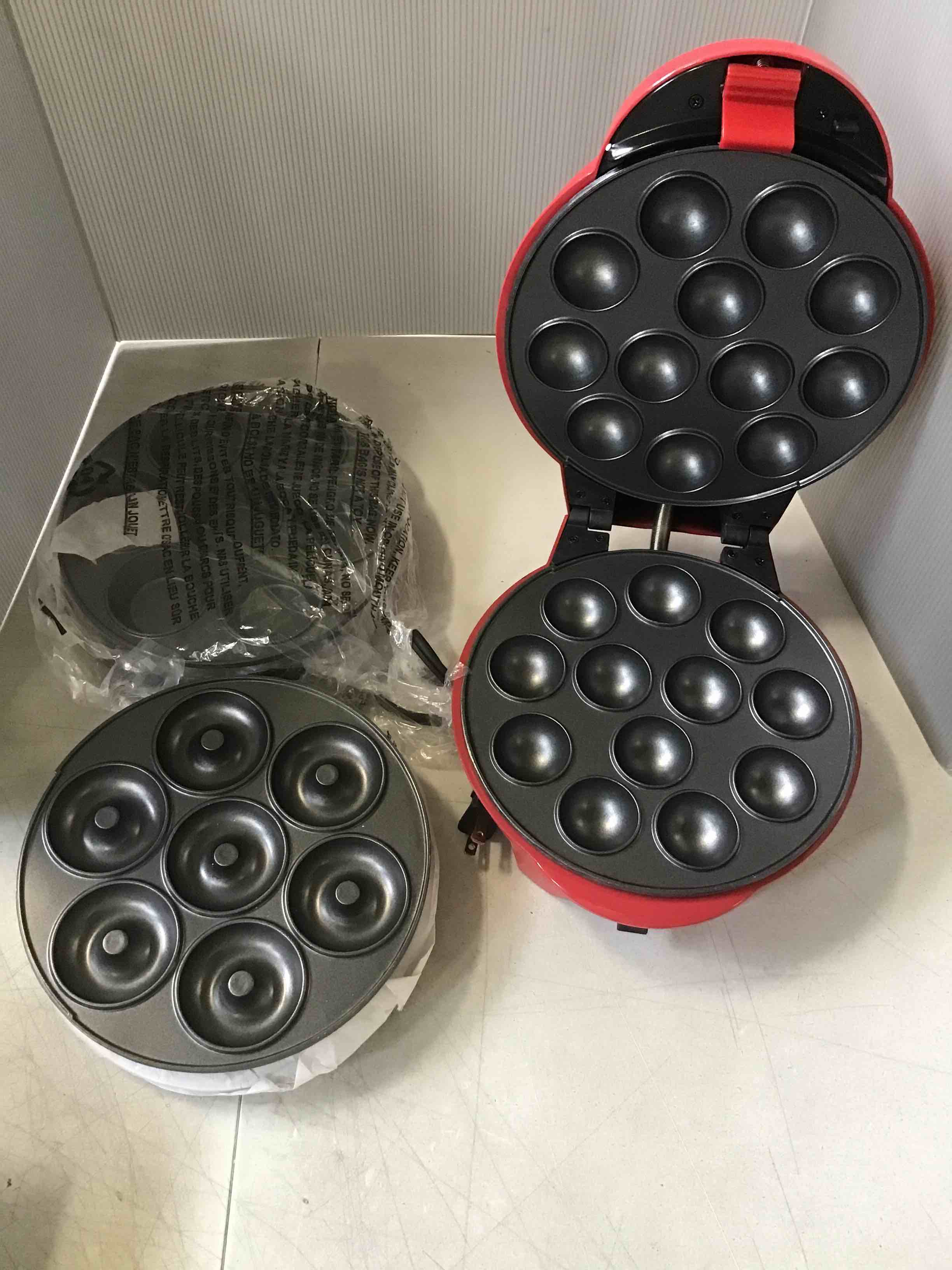 https://s3.amazonaws.com/lotting-images-prod/bidfta/PPE2037934_1745519264779.jpeg