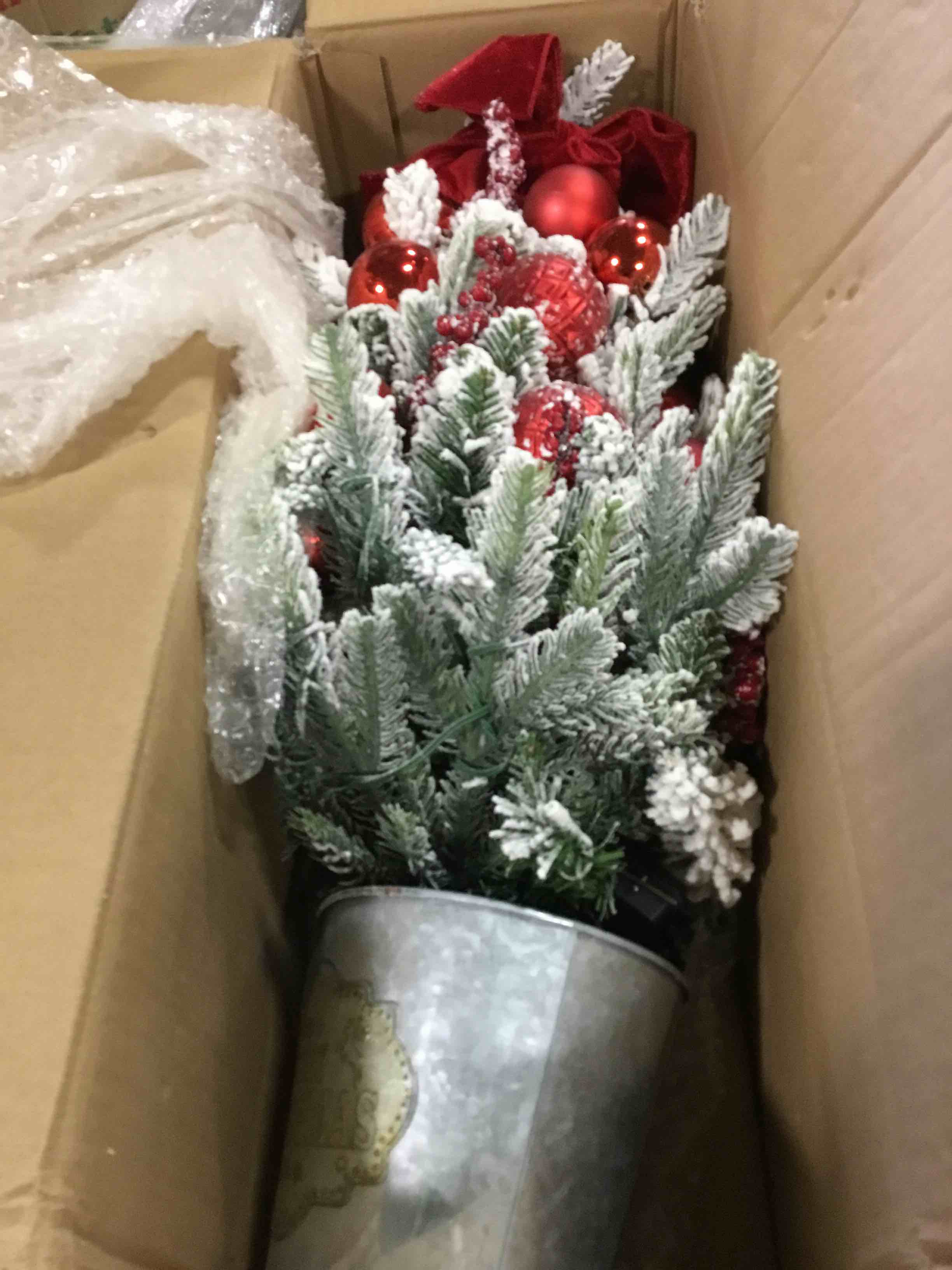 https://s3.amazonaws.com/lotting-images-prod/bidfta/PPE2044559_1743770398408.jpeg