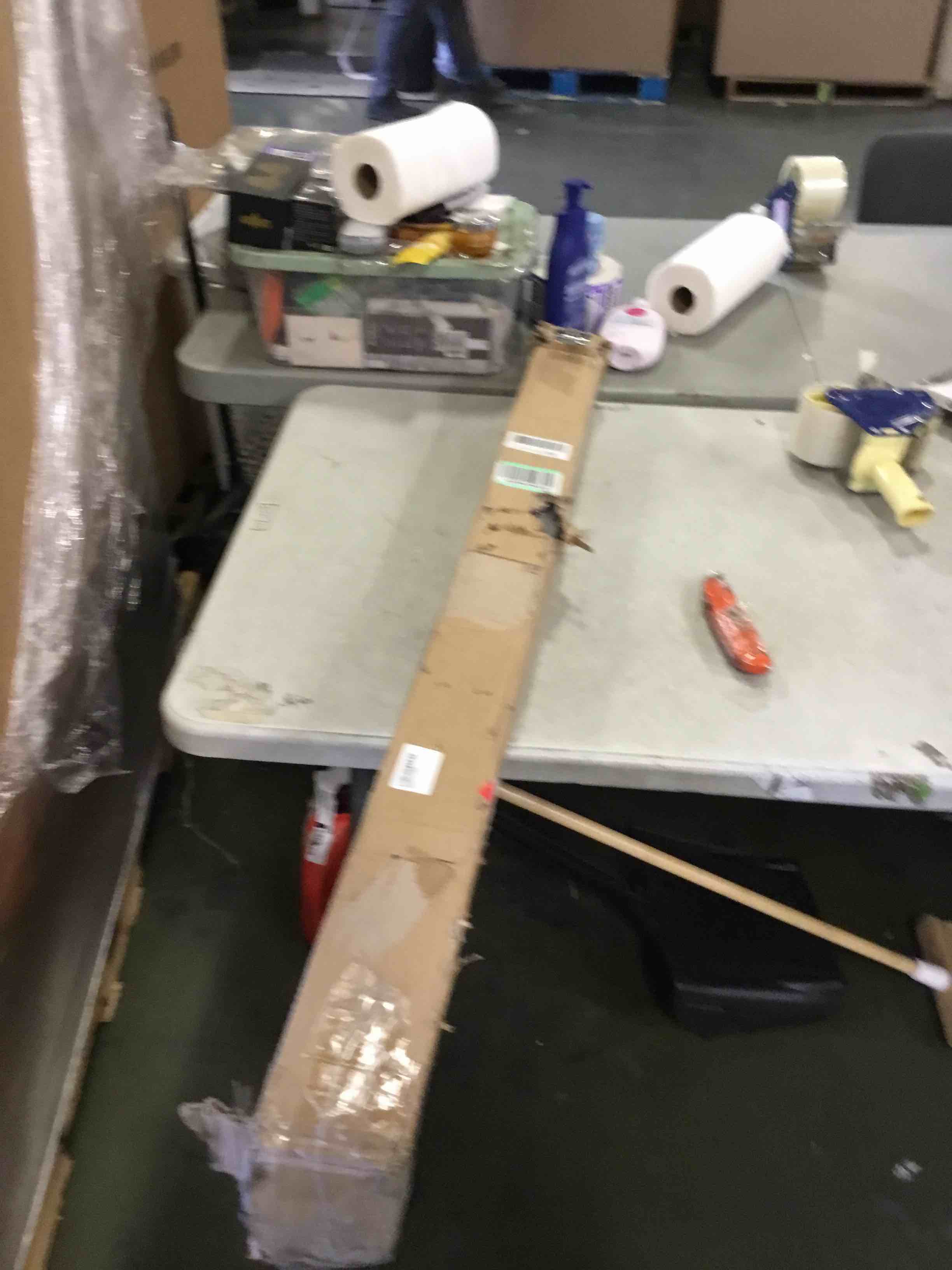 https://s3.amazonaws.com/lotting-images-prod/bidfta/PPE2044709_1744047393767.jpeg