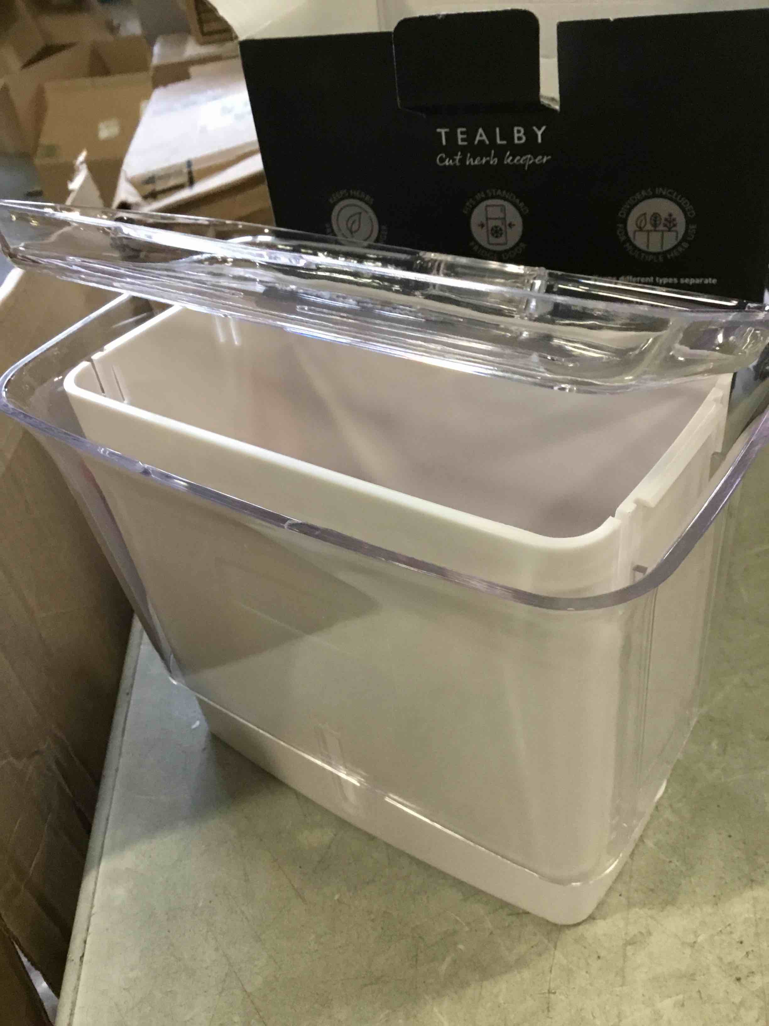 https://s3.amazonaws.com/lotting-images-prod/bidfta/PPE2045156_1744290027006.jpeg