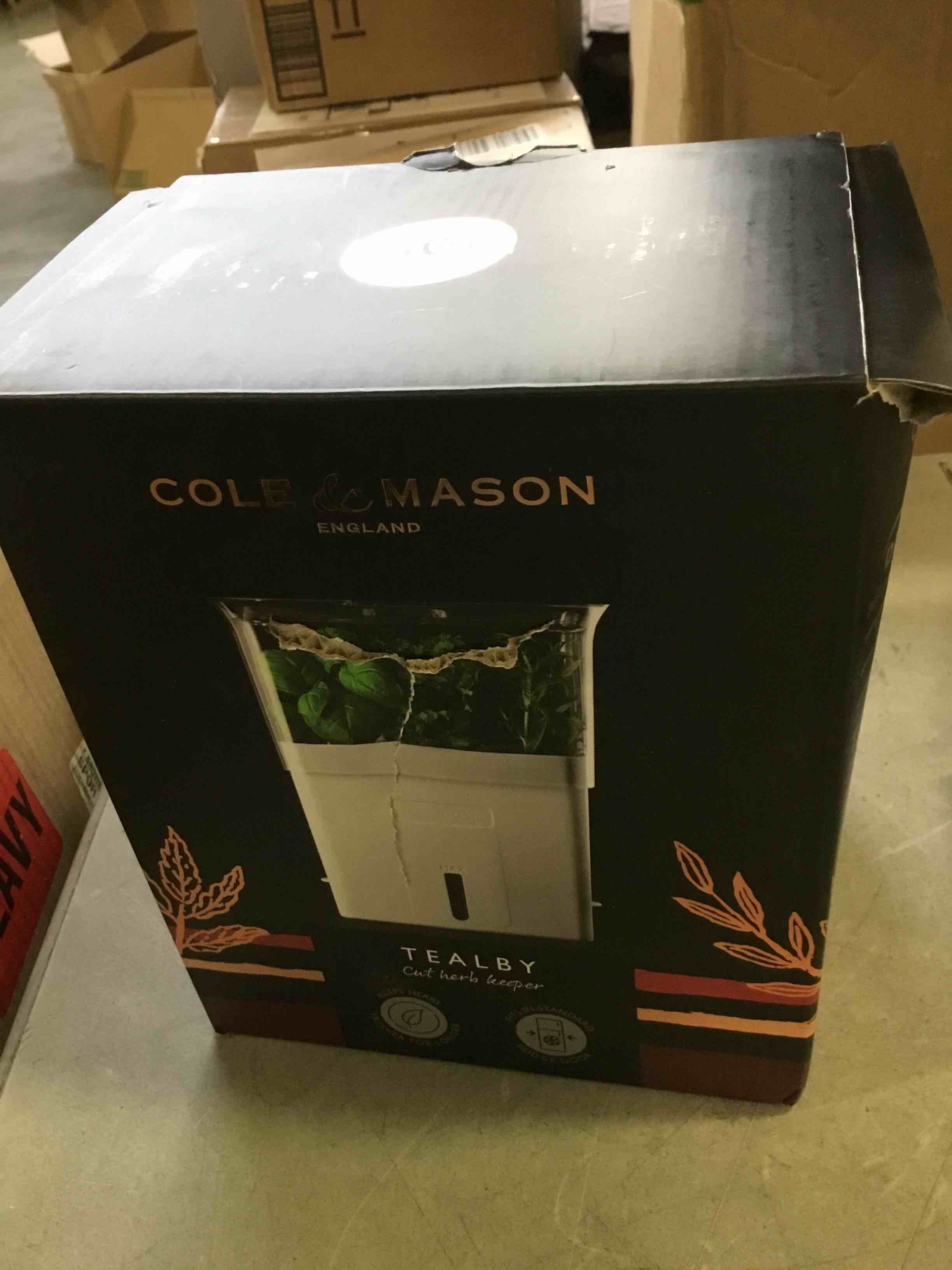 https://s3.amazonaws.com/lotting-images-prod/bidfta/PPE2045156_1744290060963.jpeg