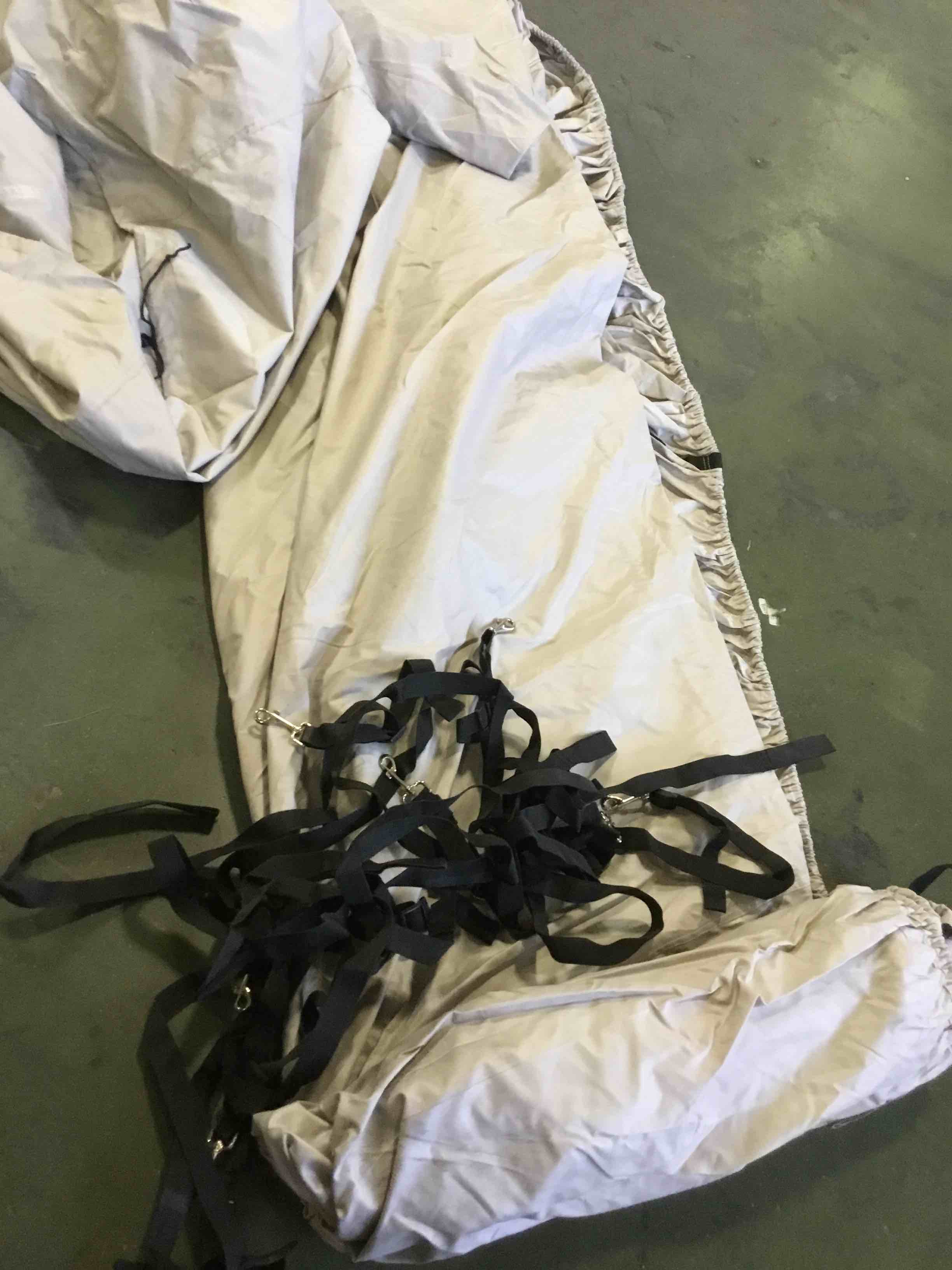 https://s3.amazonaws.com/lotting-images-prod/bidfta/PPE2045964_1744832181988.jpeg