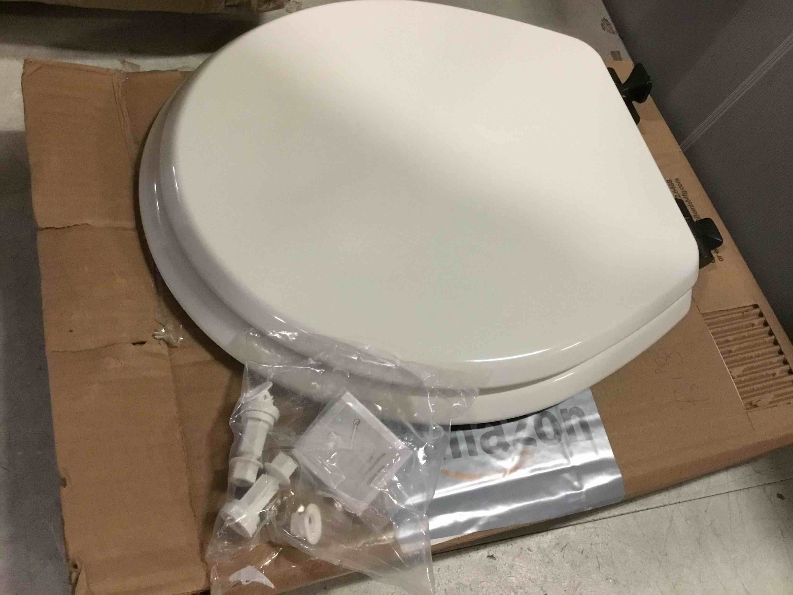 https://s3.amazonaws.com/lotting-images-prod/bidfta/PPE2046450_1745240809573.jpeg