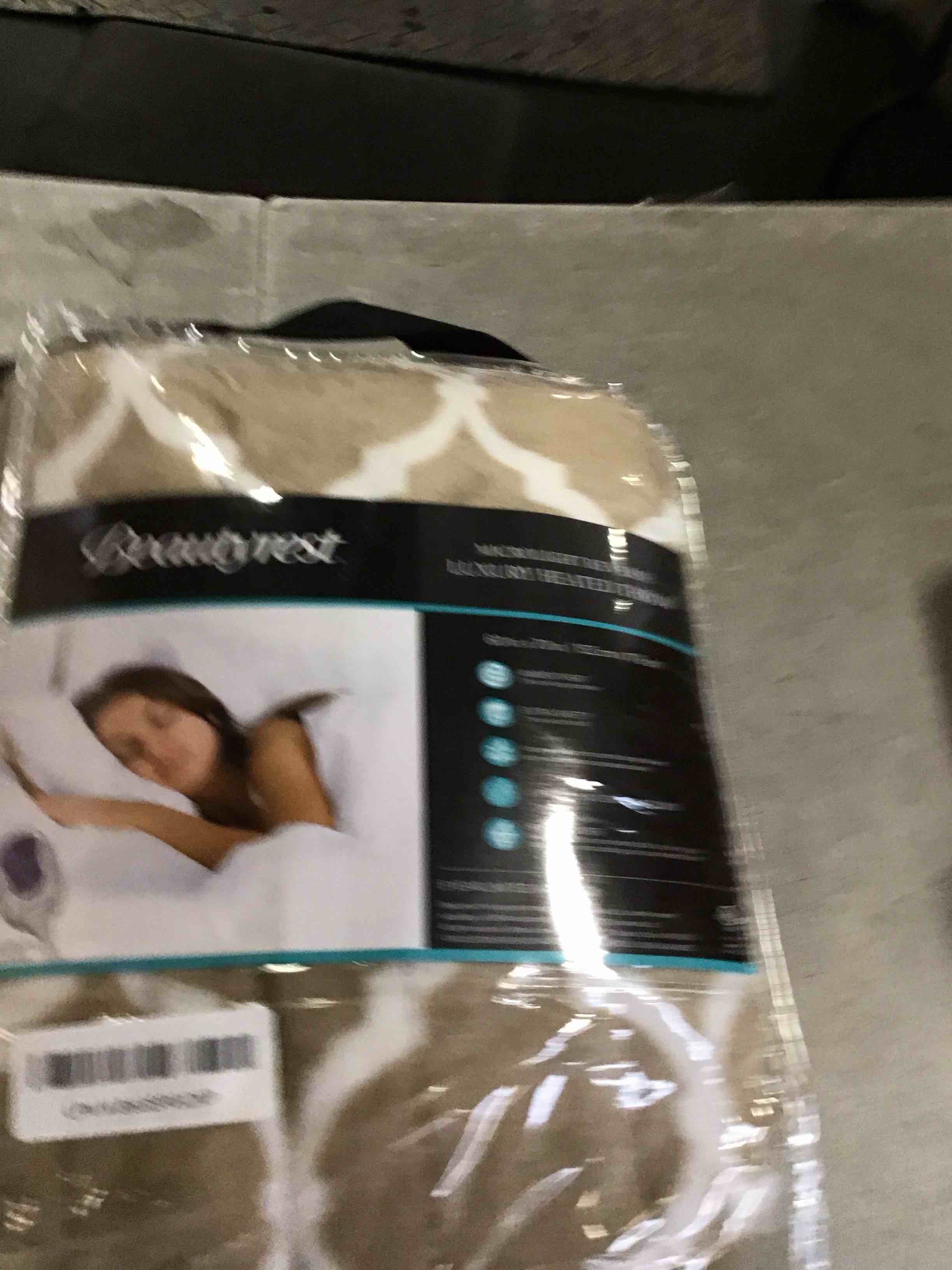 https://s3.amazonaws.com/lotting-images-prod/bidfta/PPE2047031_1743513232779.jpeg