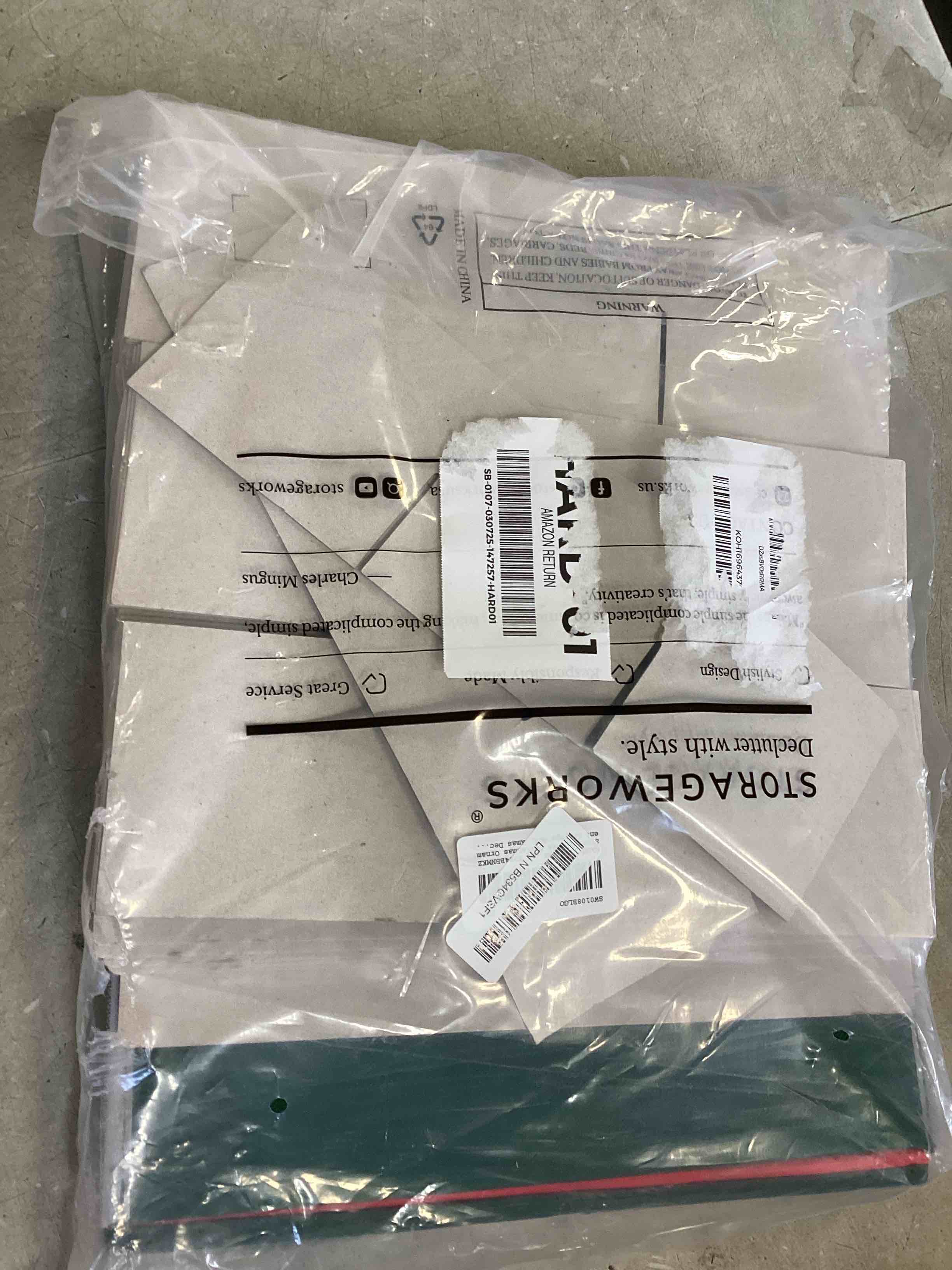 https://s3.amazonaws.com/lotting-images-prod/bidfta/PPE2047215_1743538272274.jpeg