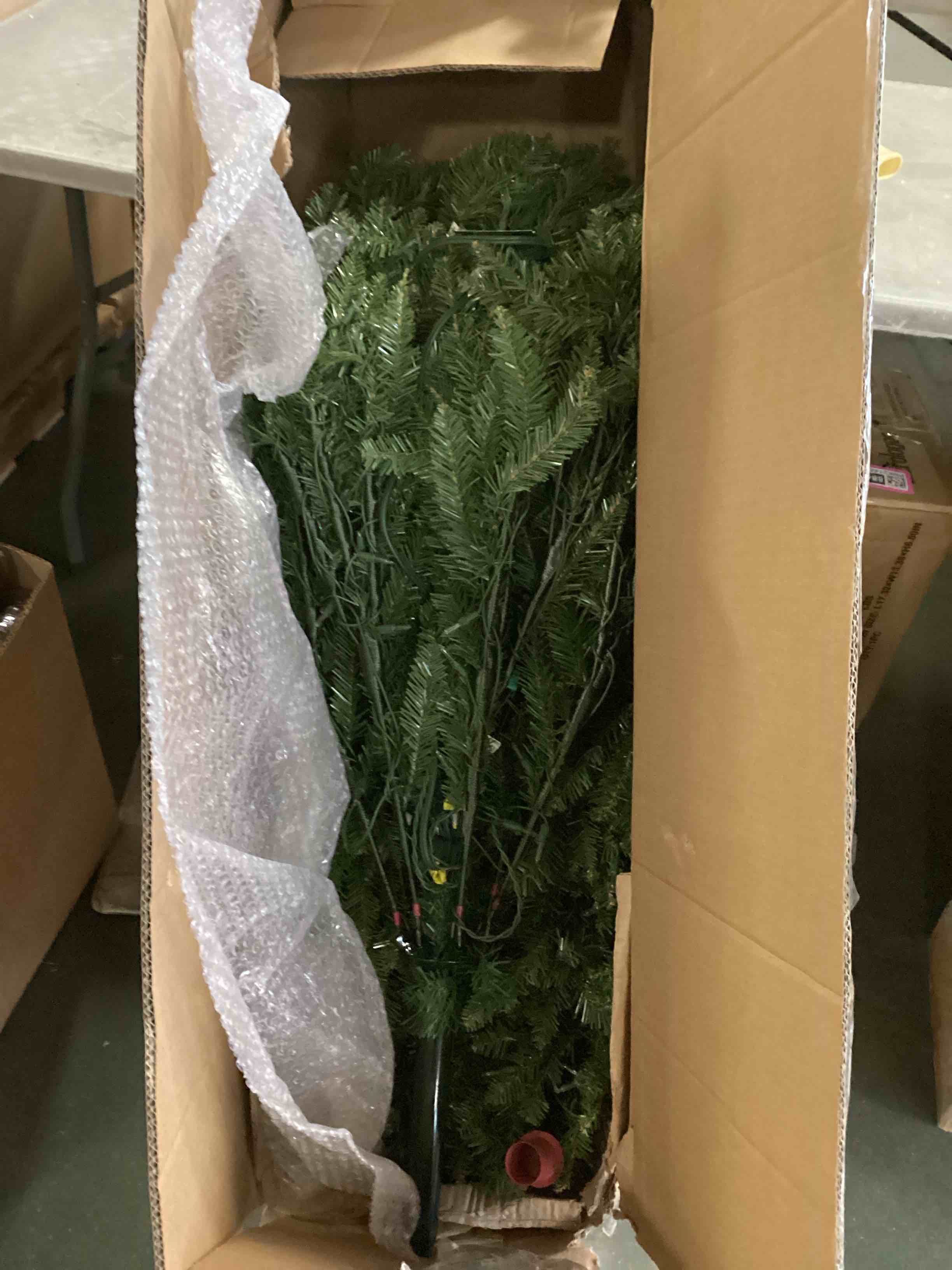 https://s3.amazonaws.com/lotting-images-prod/bidfta/PPE2047892_1743787404035.jpeg