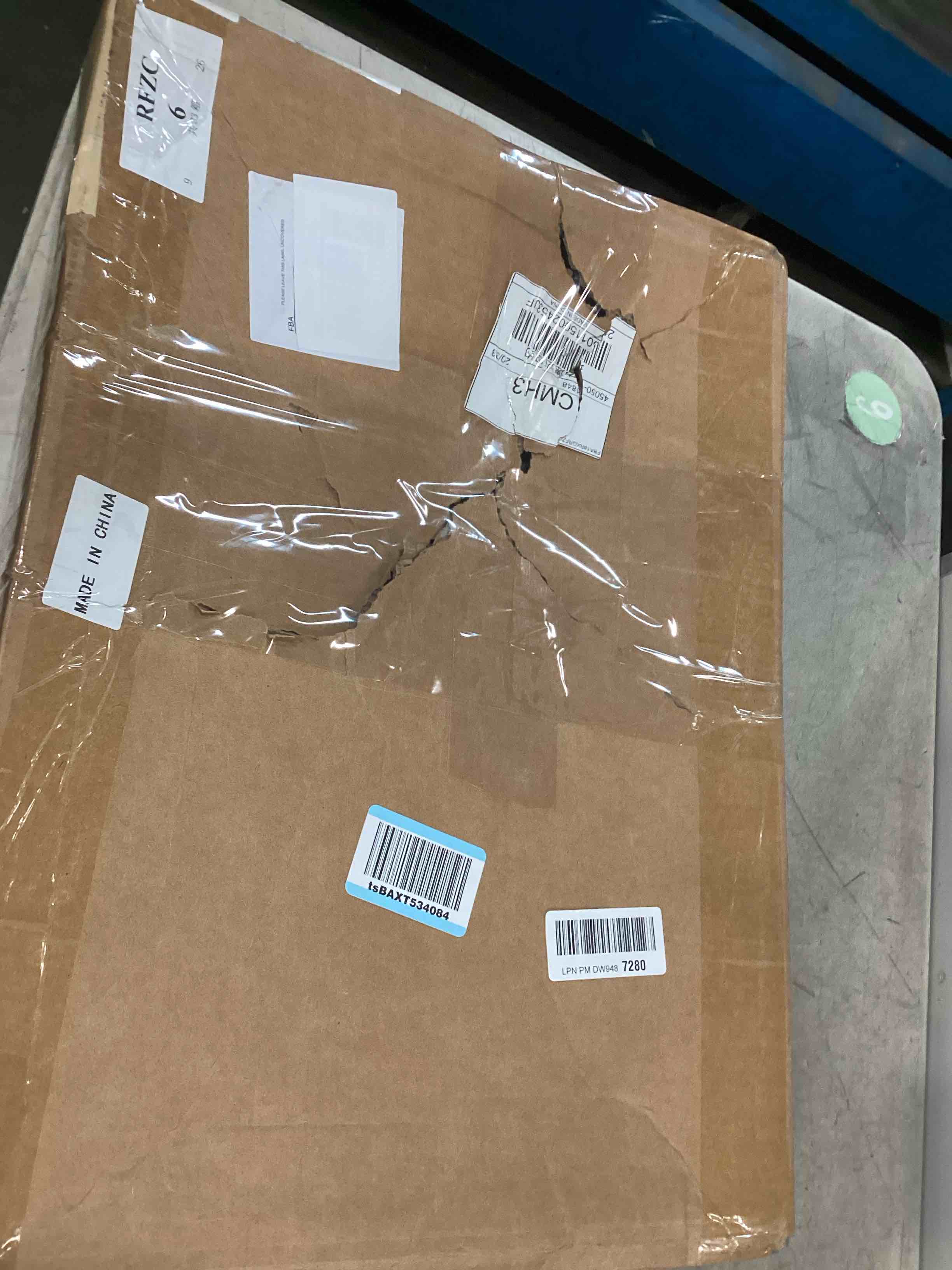 https://s3.amazonaws.com/lotting-images-prod/bidfta/PPE2047998_1744042894632.jpeg