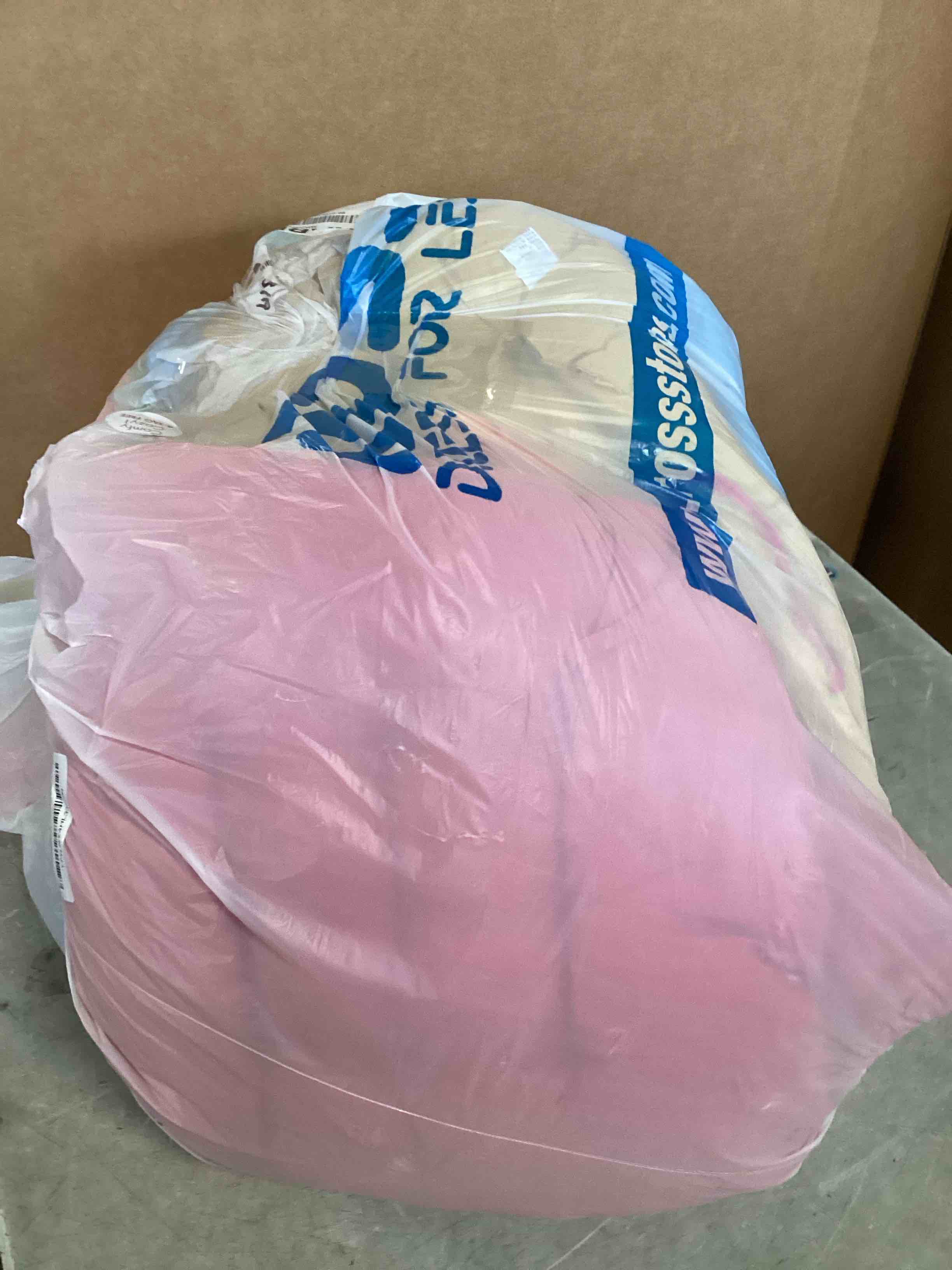 https://s3.amazonaws.com/lotting-images-prod/bidfta/PPE2048321_1744228319499.jpeg
