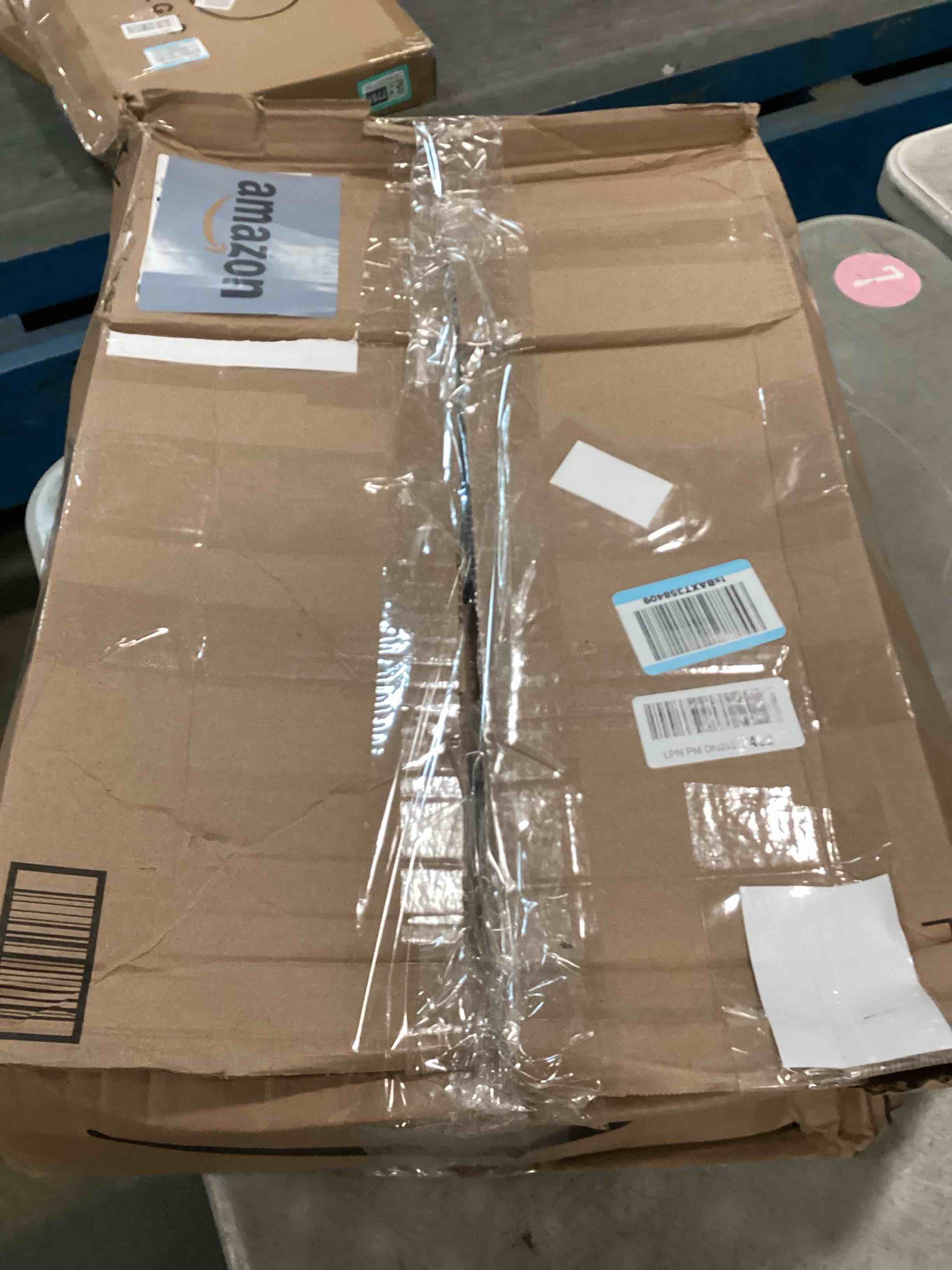https://s3.amazonaws.com/lotting-images-prod/bidfta/PPE2048376_1744659281769.jpeg