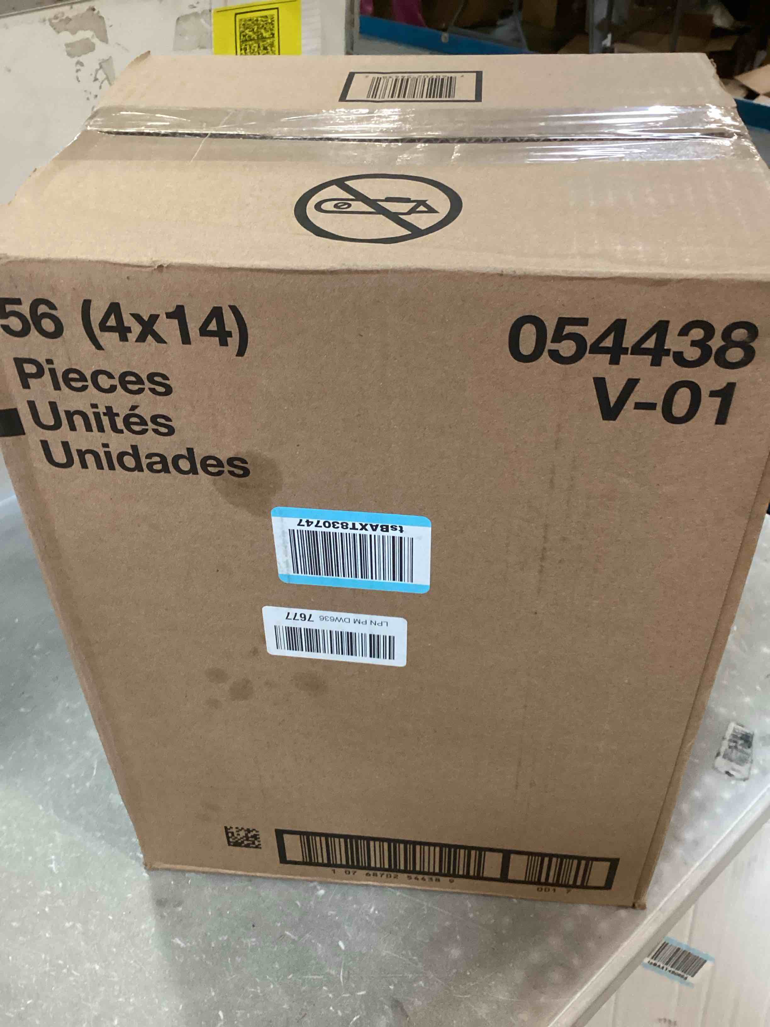 https://s3.amazonaws.com/lotting-images-prod/bidfta/PPE2049008_1744912479689.jpeg