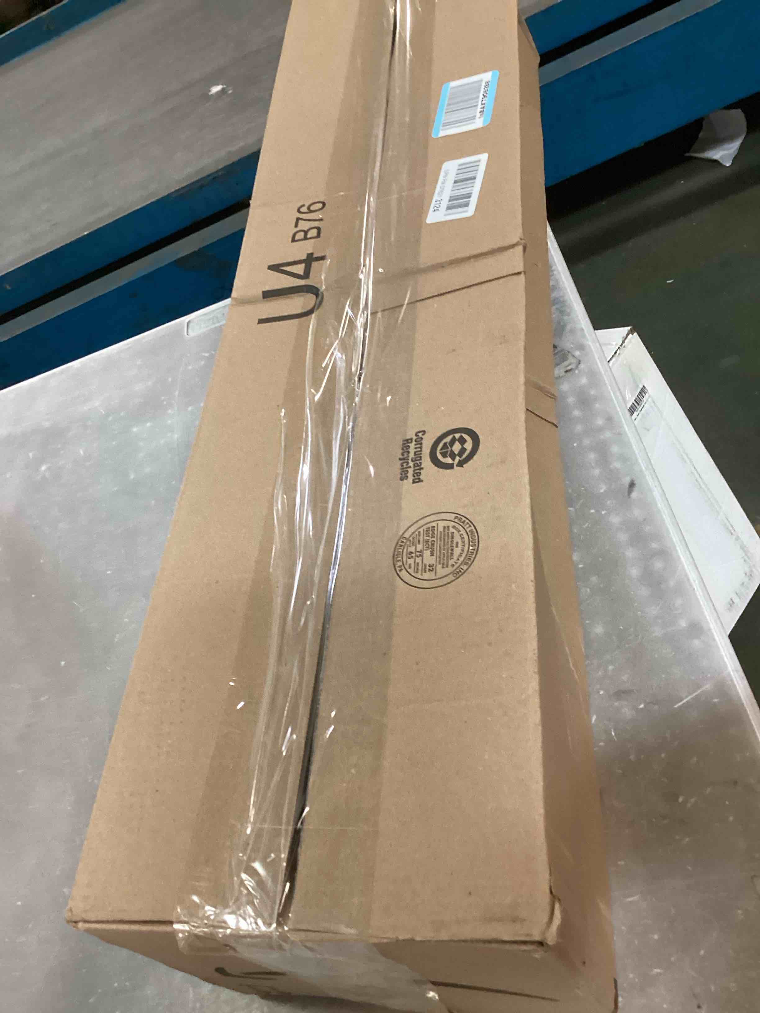 https://s3.amazonaws.com/lotting-images-prod/bidfta/PPE2049009_1744912566020.jpeg