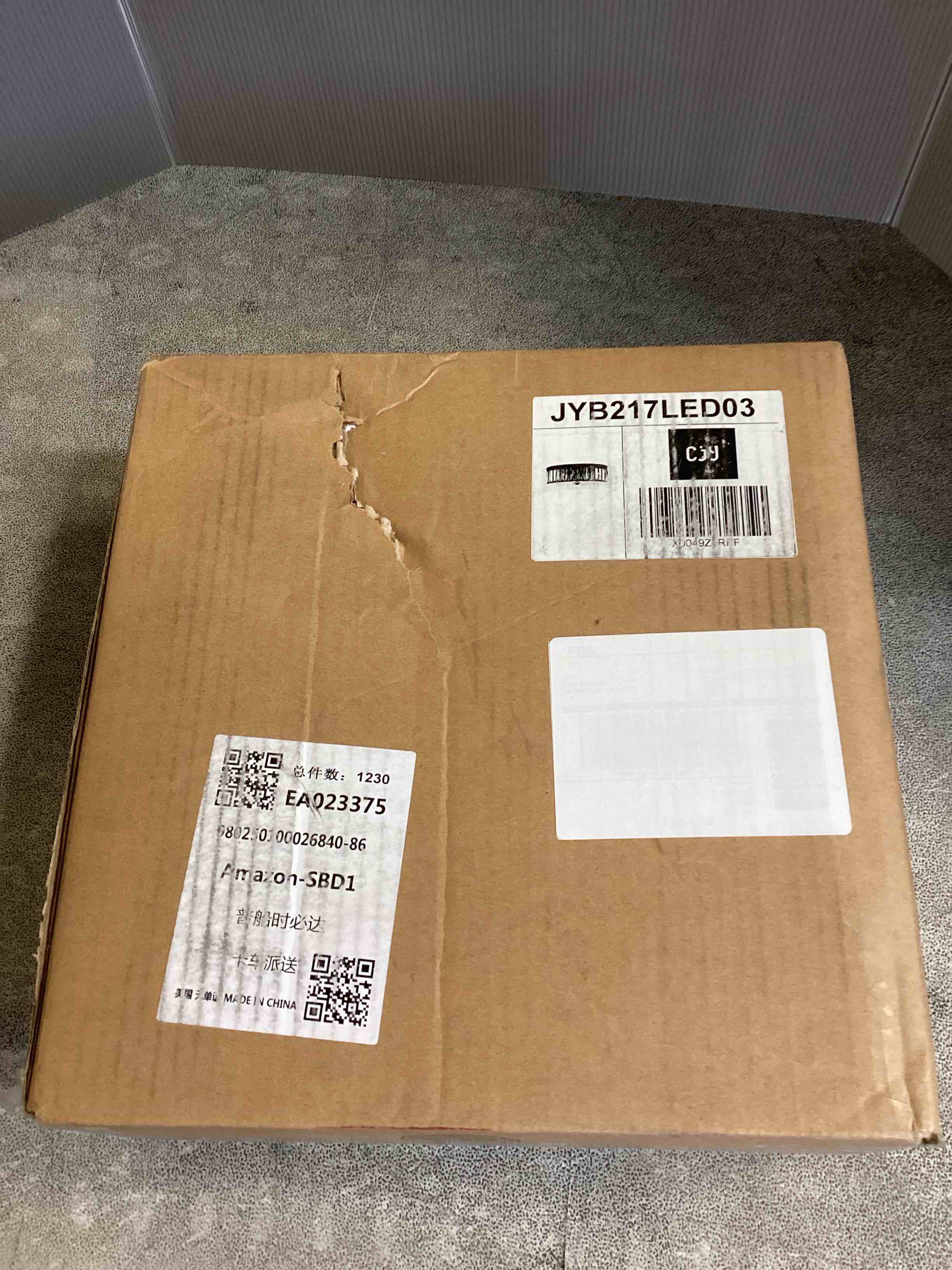 https://s3.amazonaws.com/lotting-images-prod/bidfta/PPE2049531_1745334790209.jpeg