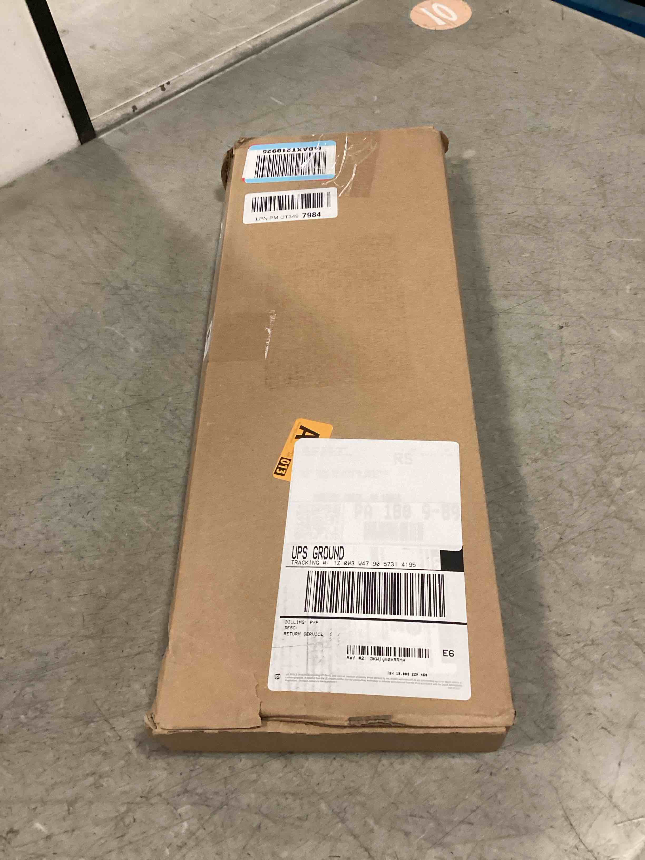 https://s3.amazonaws.com/lotting-images-prod/bidfta/PPE2049778_1745413367281.jpeg