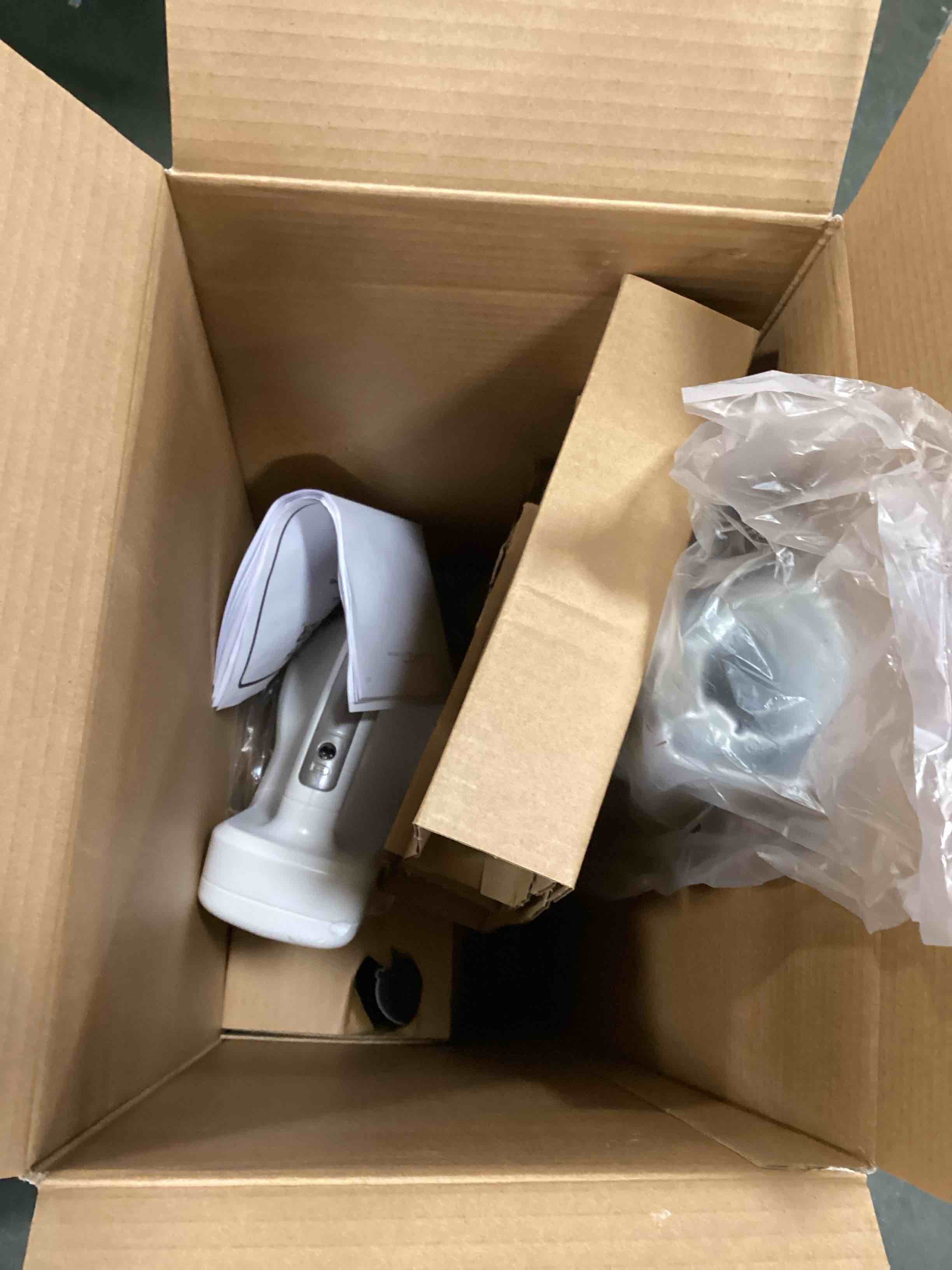 https://s3.amazonaws.com/lotting-images-prod/bidfta/PPE2049780_1745413511329.jpeg