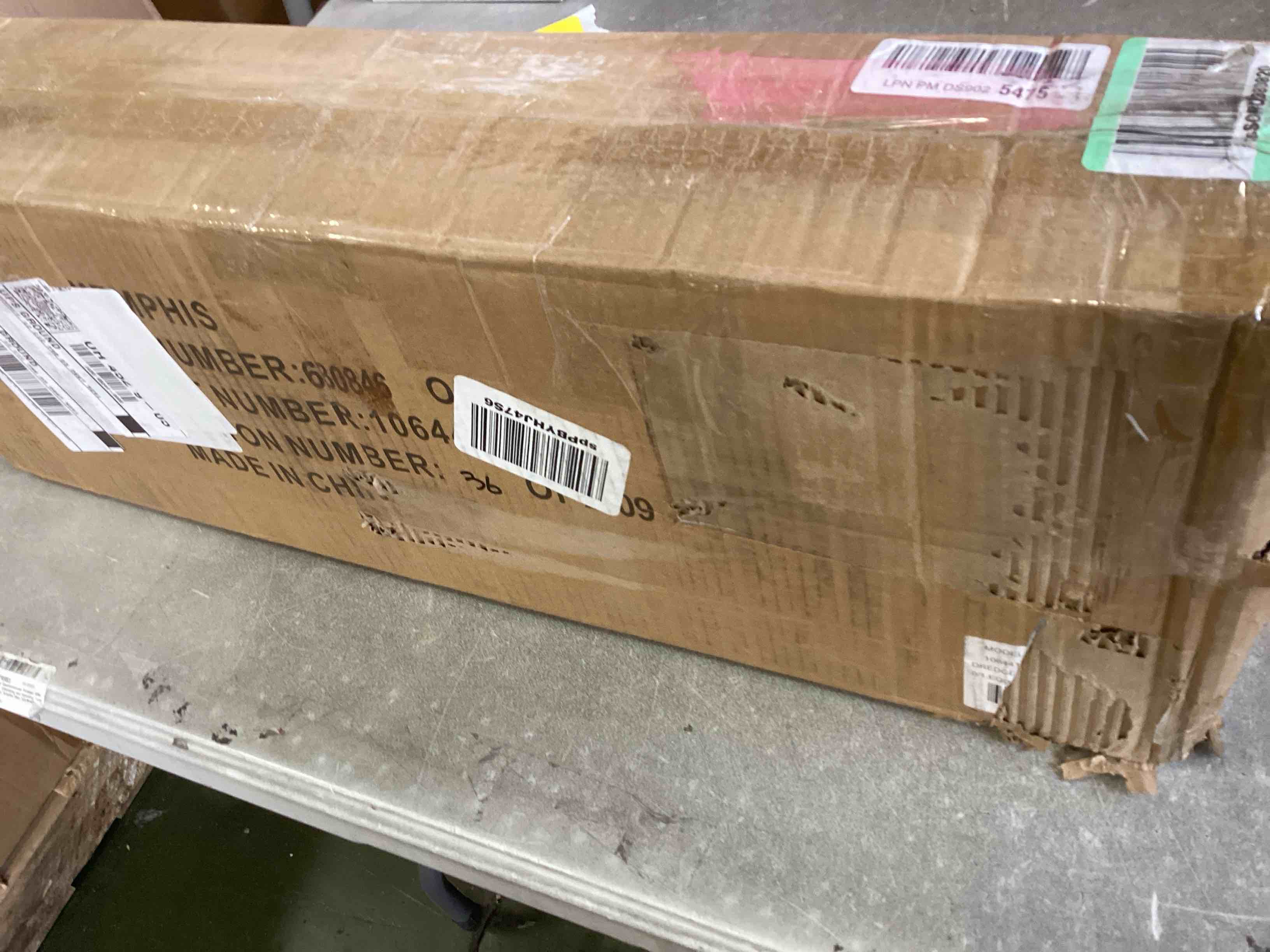 https://s3.amazonaws.com/lotting-images-prod/bidfta/PPE2051299_1744980726539.jpeg