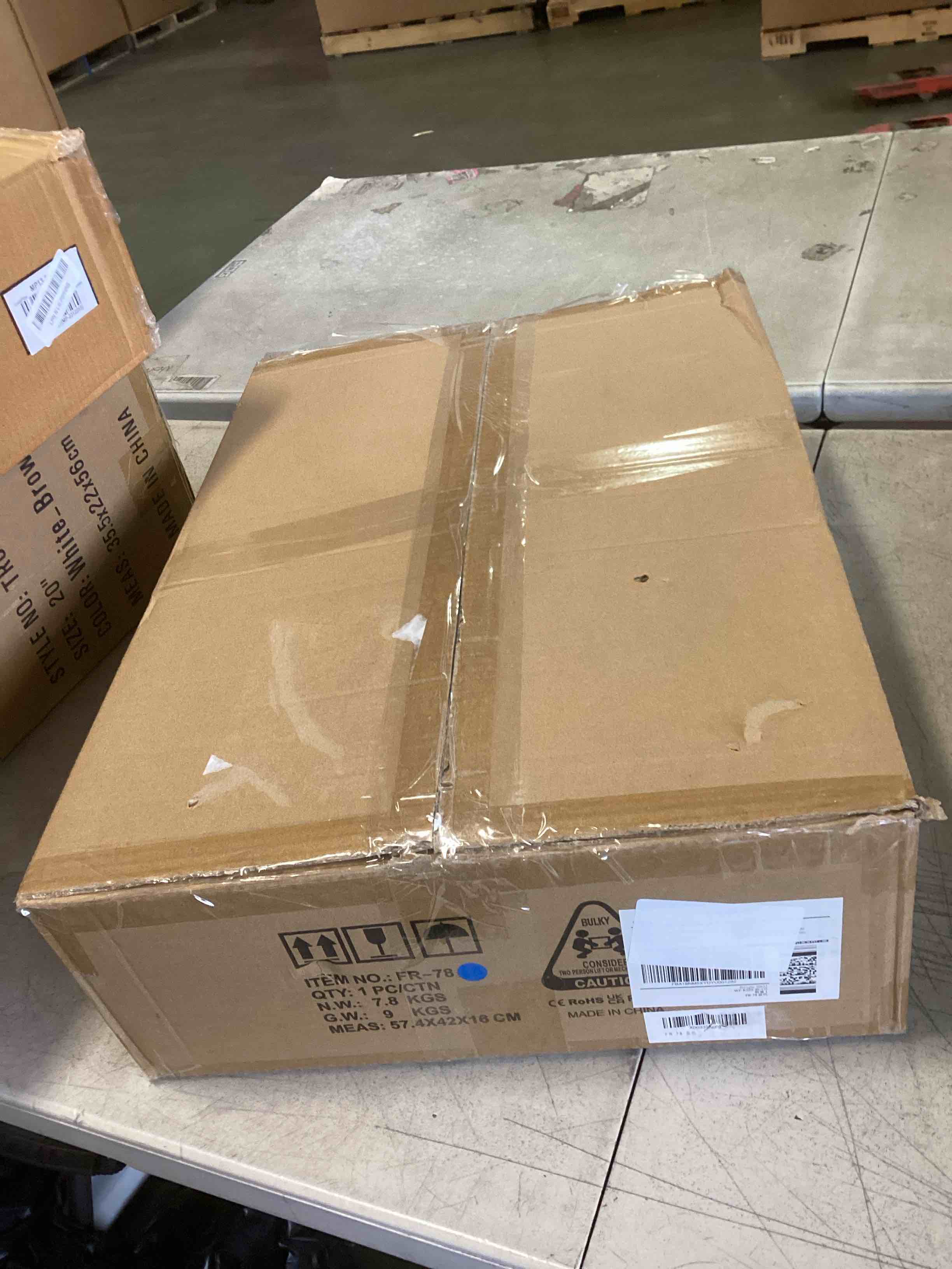 https://s3.amazonaws.com/lotting-images-prod/bidfta/PPE2054231_1744206755334.jpeg
