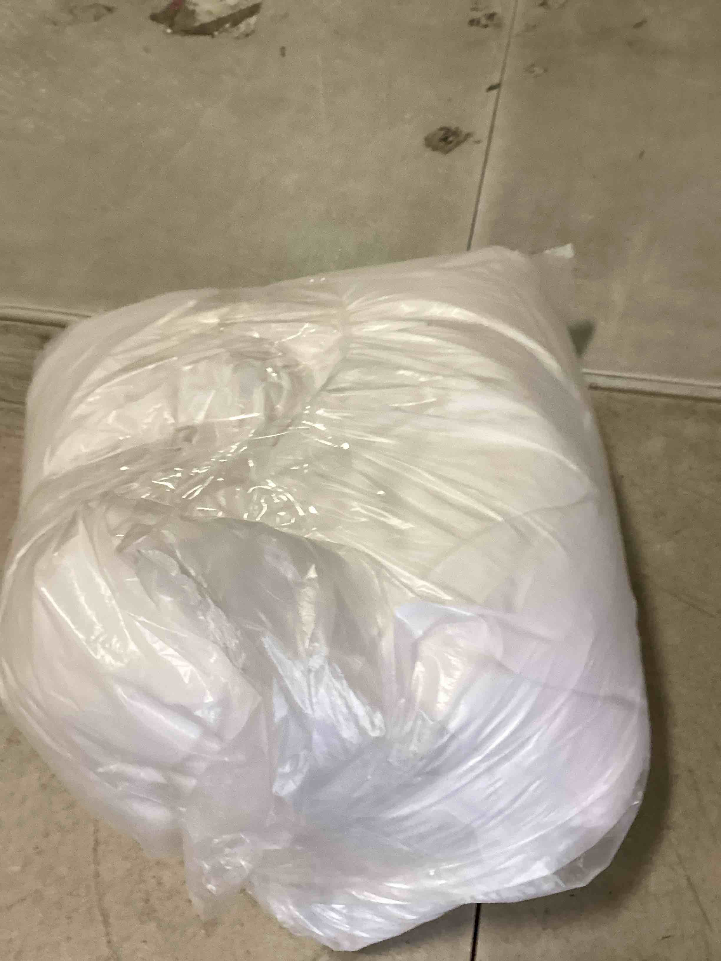 https://s3.amazonaws.com/lotting-images-prod/bidfta/PPE2054538_1744393321006.jpeg