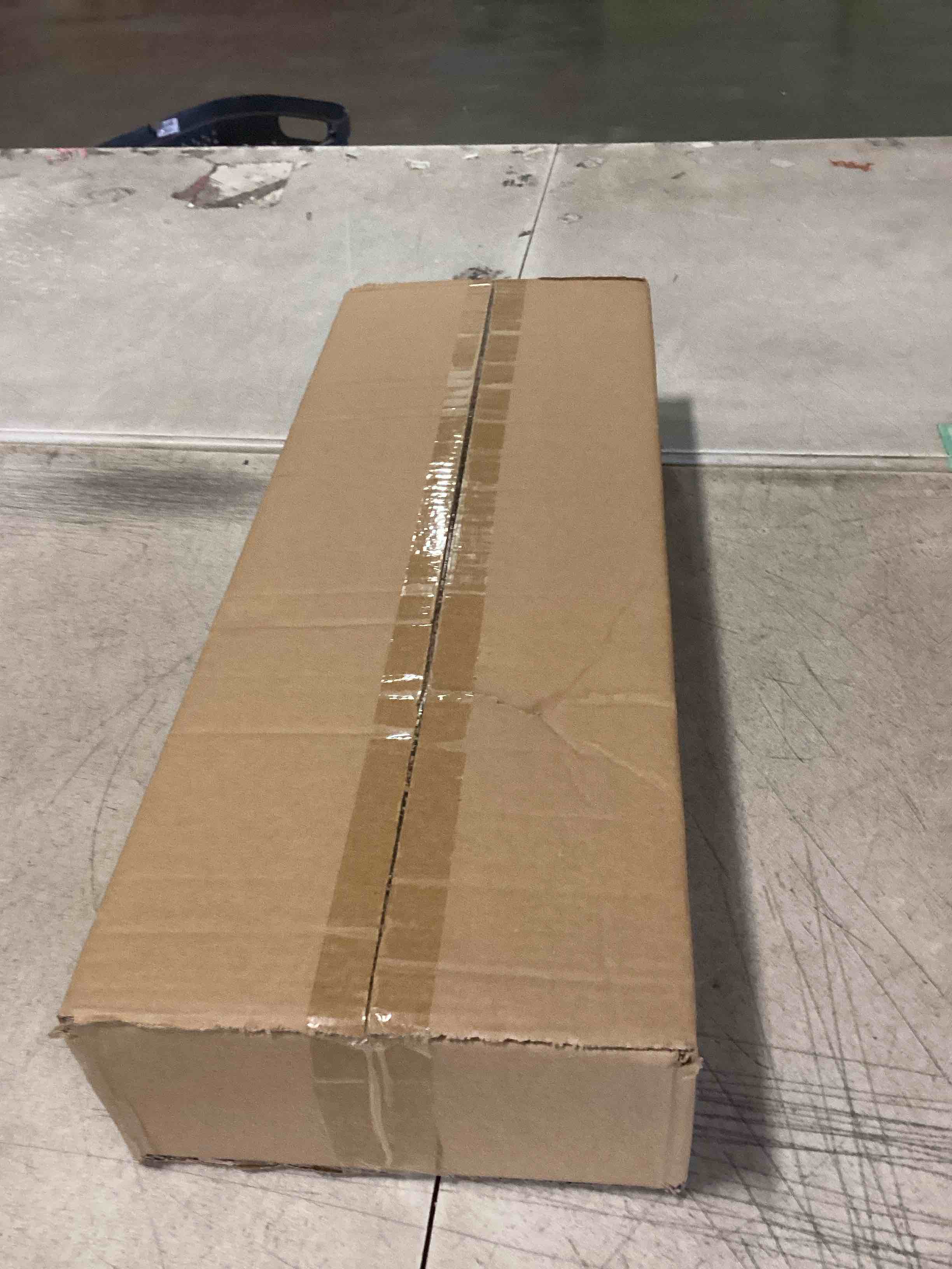https://s3.amazonaws.com/lotting-images-prod/bidfta/PPE2054591_1744396697766.jpeg