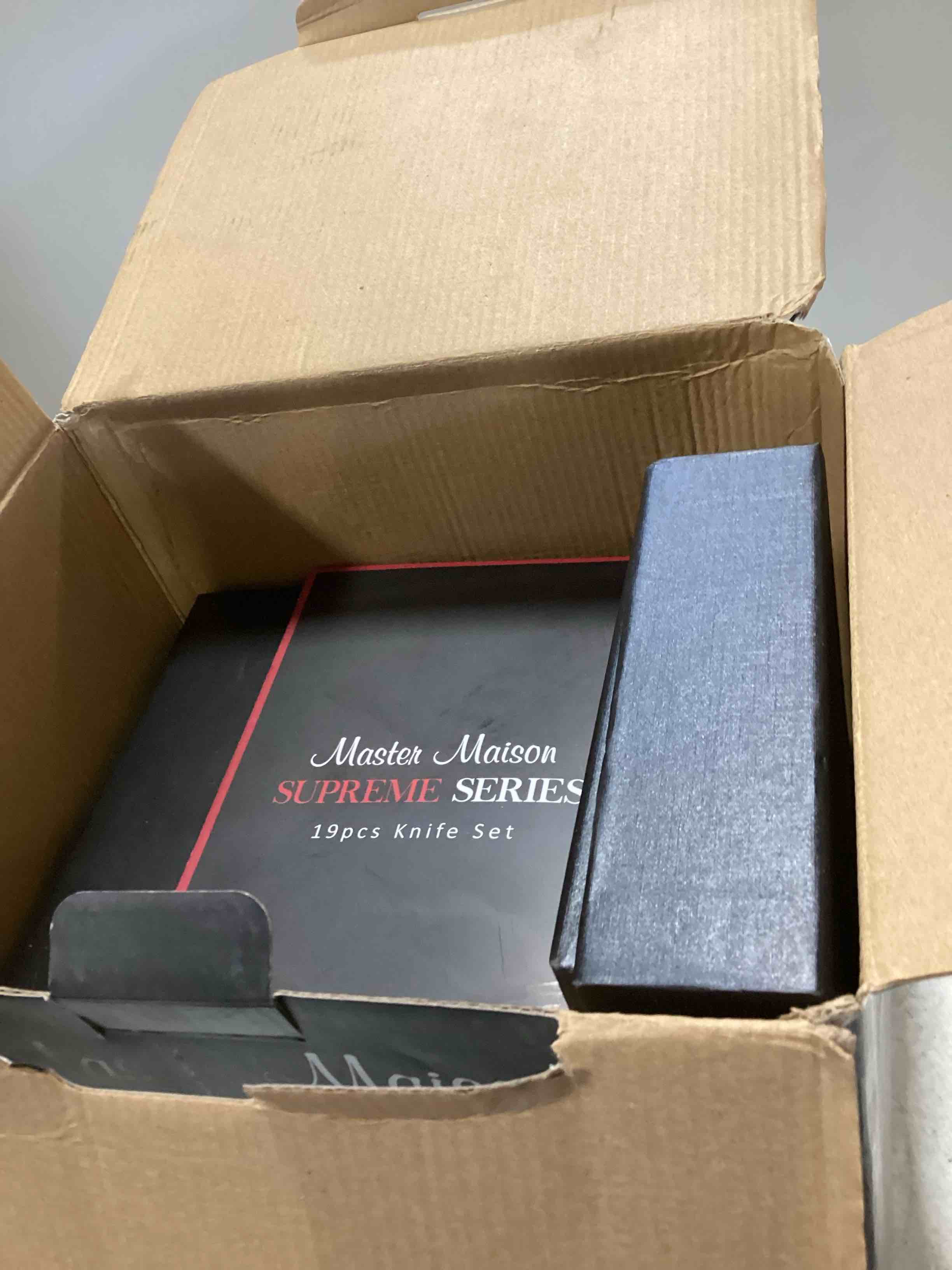 https://s3.amazonaws.com/lotting-images-prod/bidfta/PPE2055887_1745852289068.jpeg