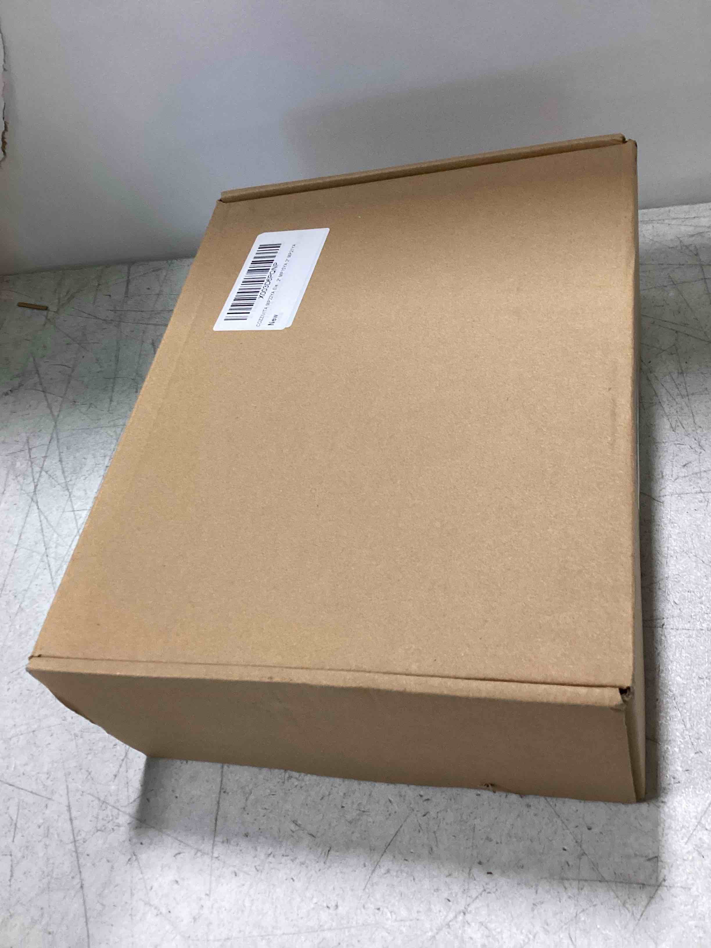 https://s3.amazonaws.com/lotting-images-prod/bidfta/PPE2055902_1745852686916.jpeg