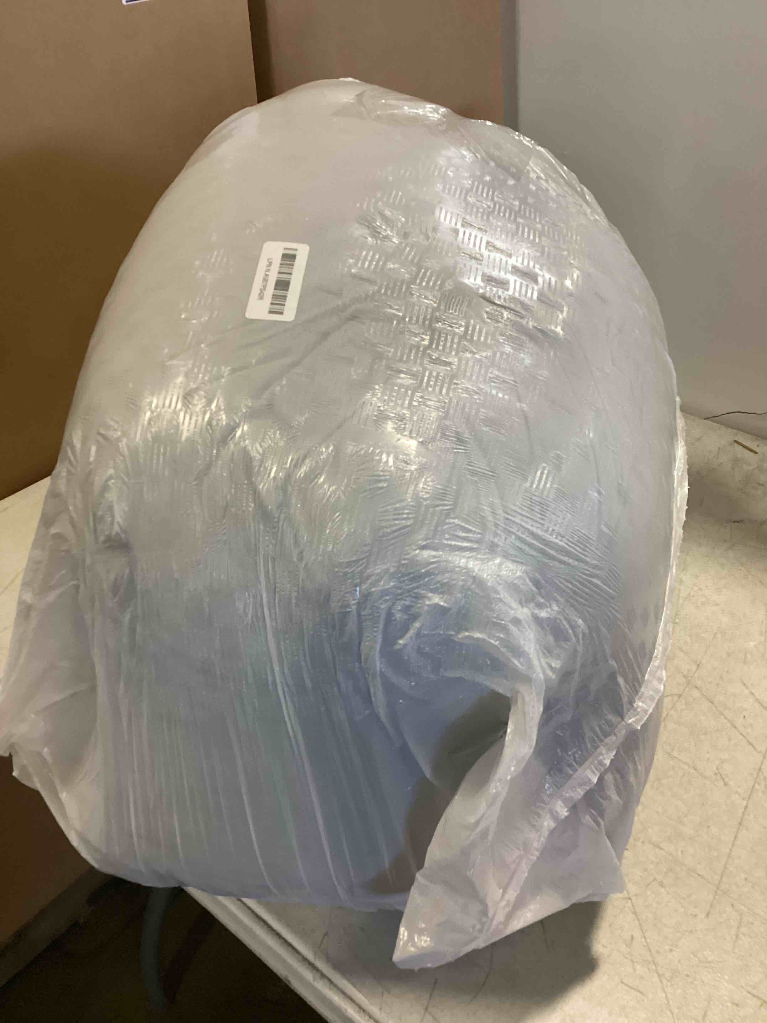 https://s3.amazonaws.com/lotting-images-prod/bidfta/PPE2055980_1745867719394.jpeg