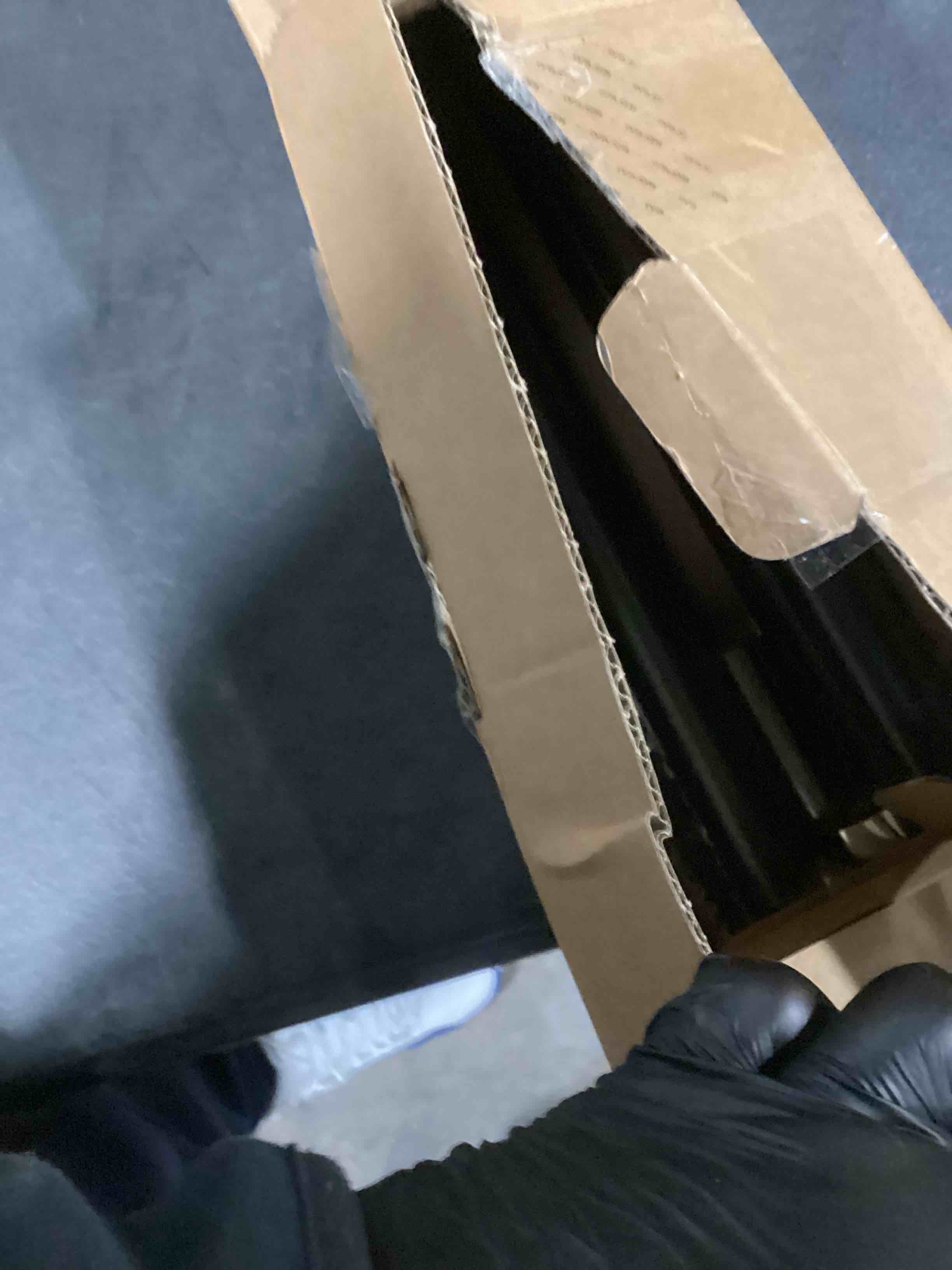 https://s3.amazonaws.com/lotting-images-prod/bidfta/PPE2056483_1738330824289.jpeg