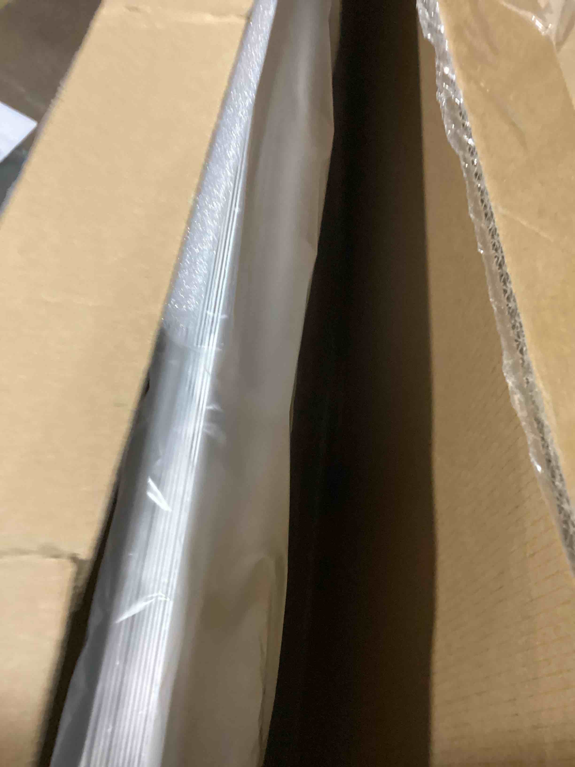 https://s3.amazonaws.com/lotting-images-prod/bidfta/PPE2056496_1738333874481.jpeg