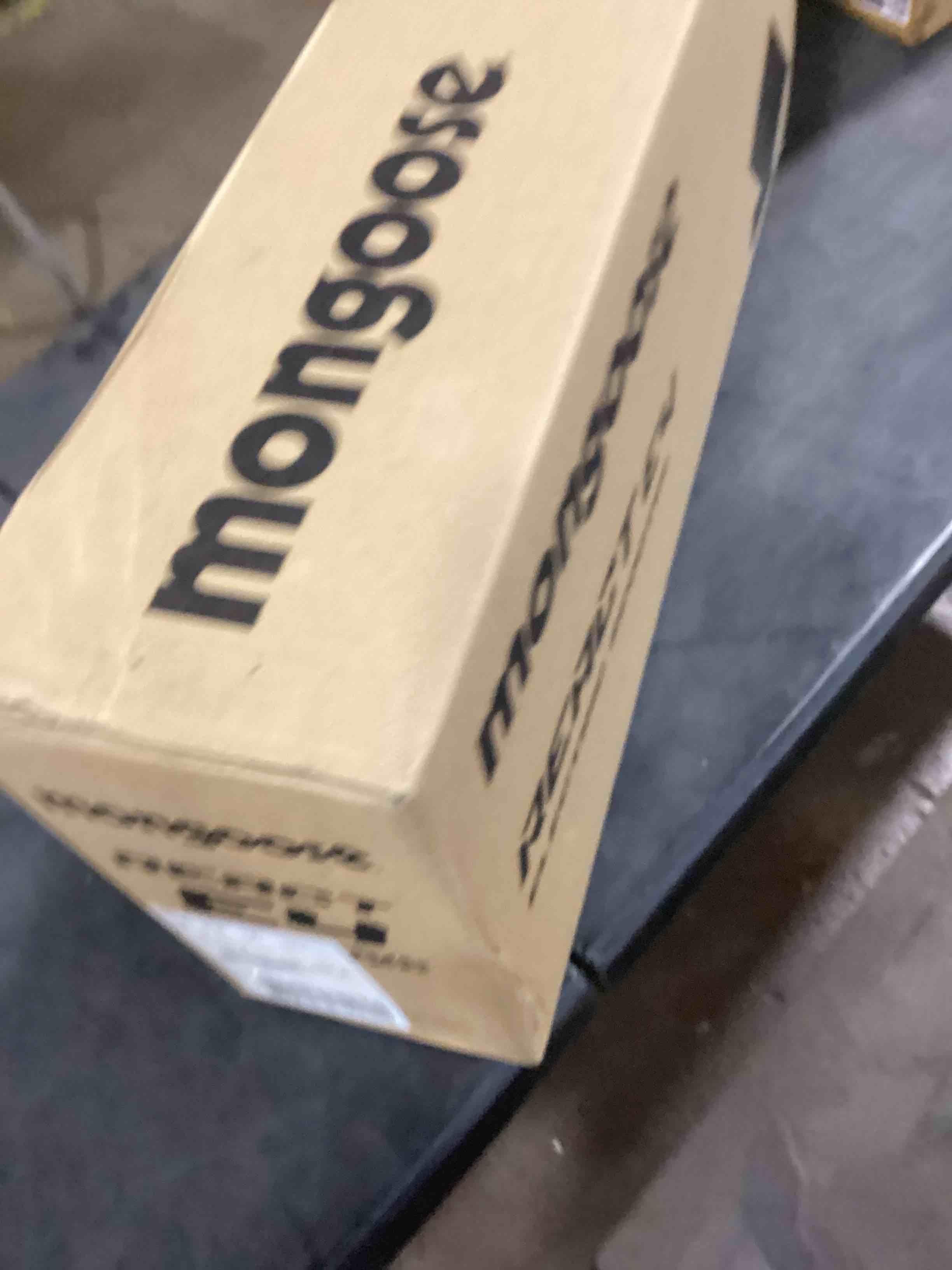 https://s3.amazonaws.com/lotting-images-prod/bidfta/PPE2056583_1738676734957.jpeg