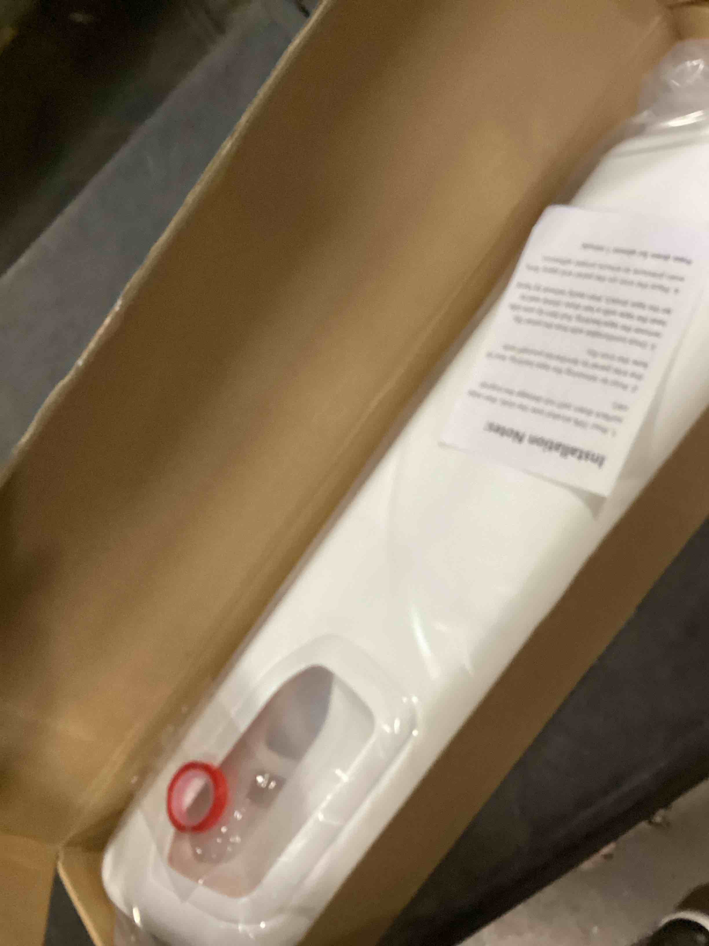 https://s3.amazonaws.com/lotting-images-prod/bidfta/PPE2056679_1738769756215.jpeg