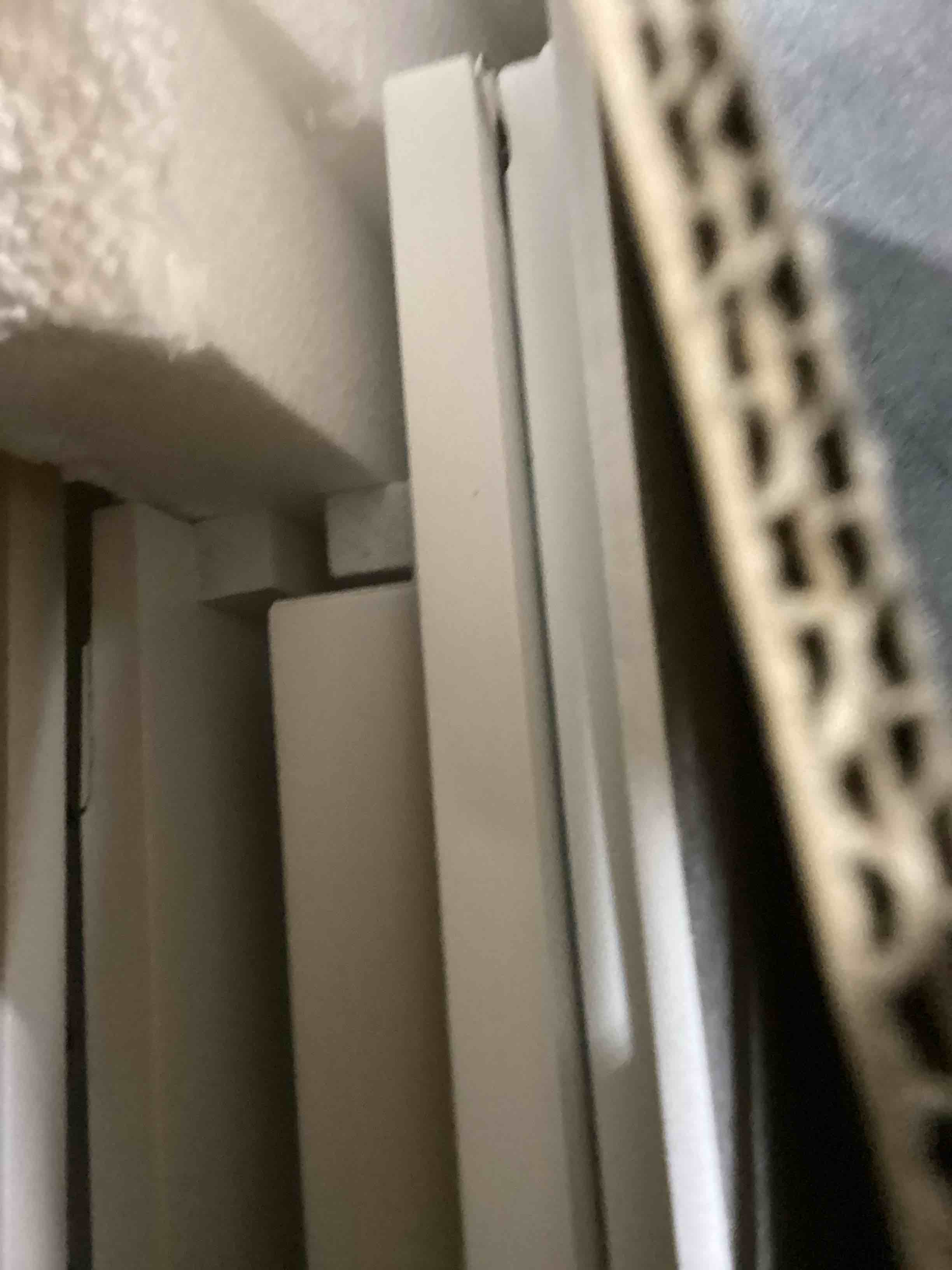 https://s3.amazonaws.com/lotting-images-prod/bidfta/PPE2056733_1738782147241.jpeg